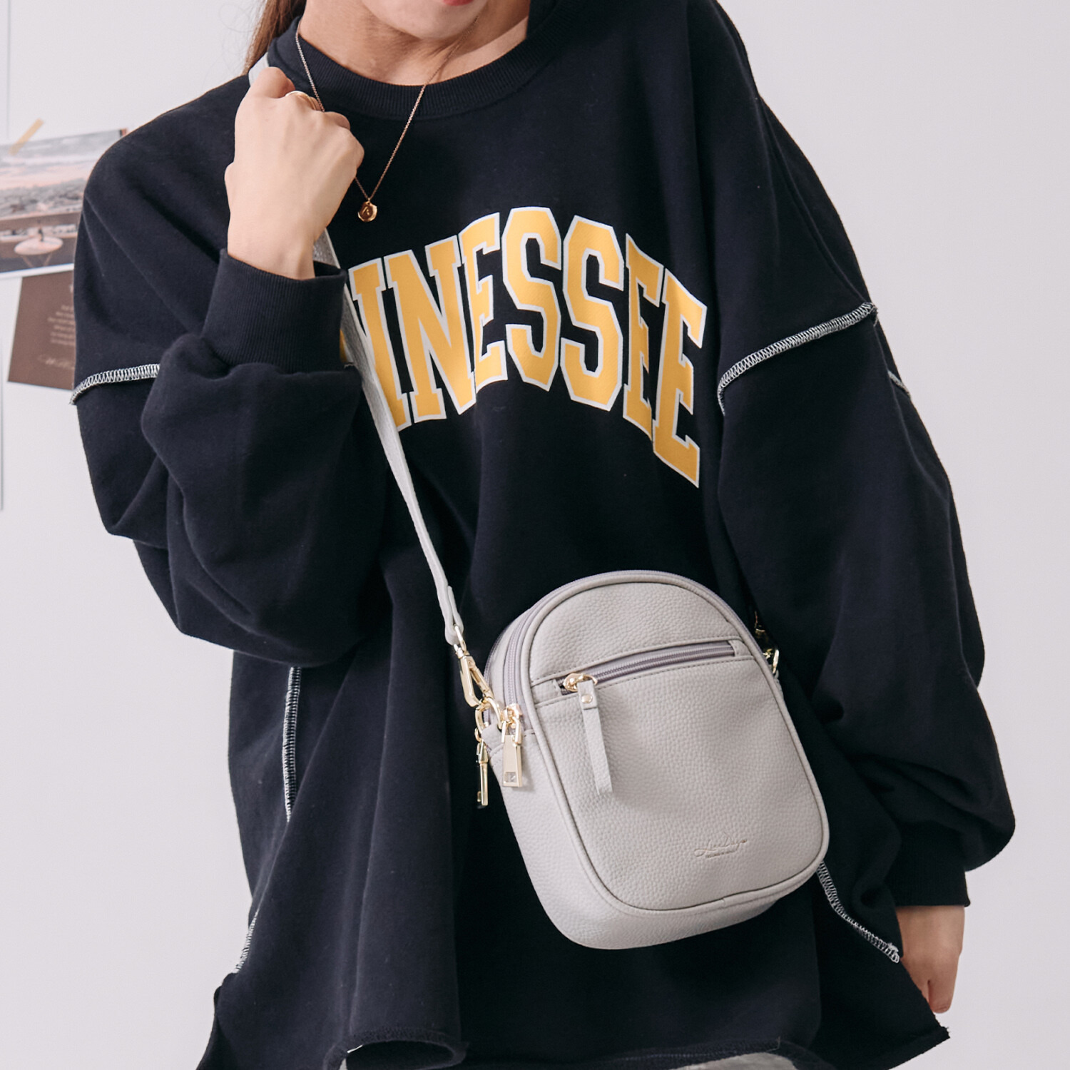 リズデイズ 丸型ミニショルダーバッグ