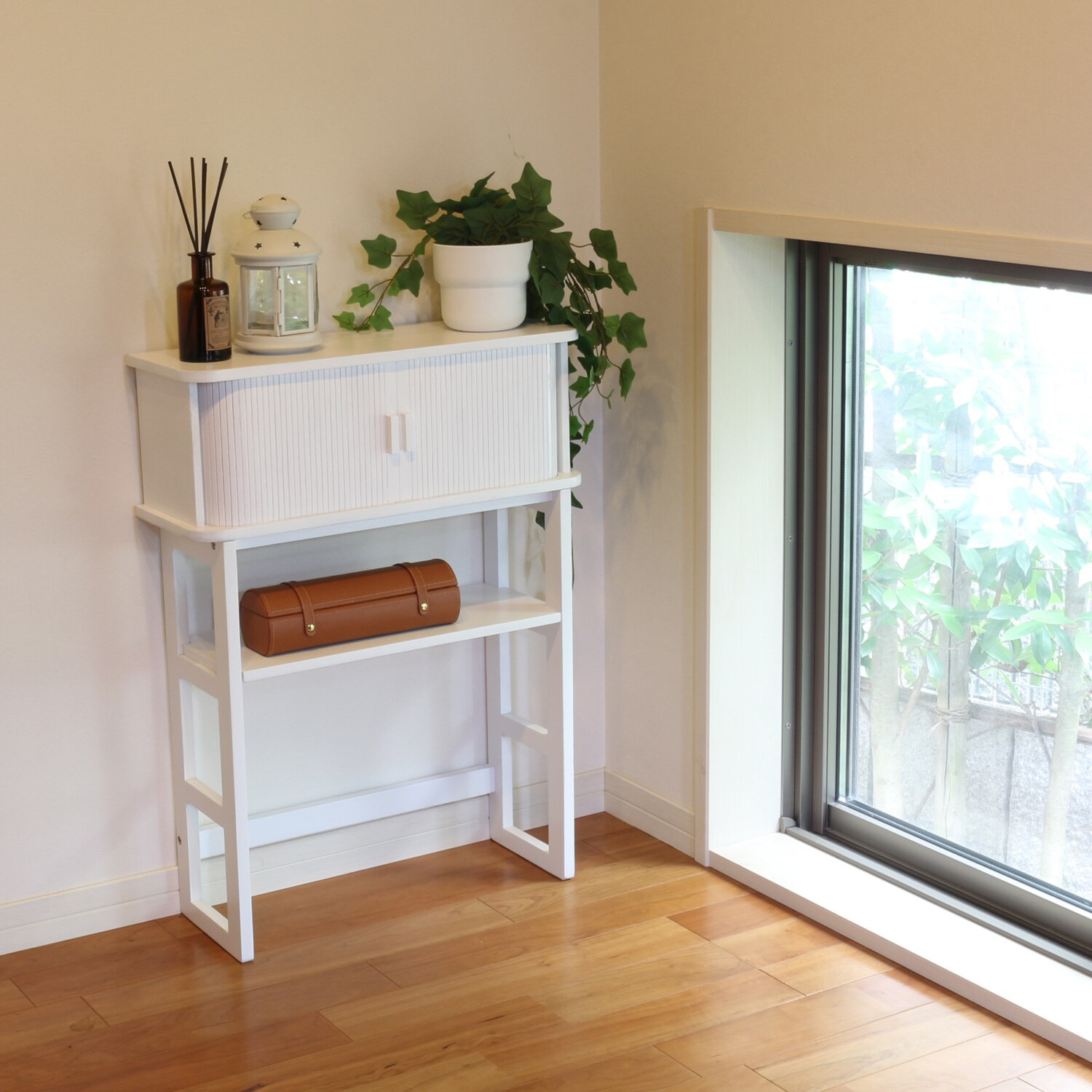 天然木桐材使用 軽量＆スリム 竹製ジャバラ扉式 コンソールテーブル