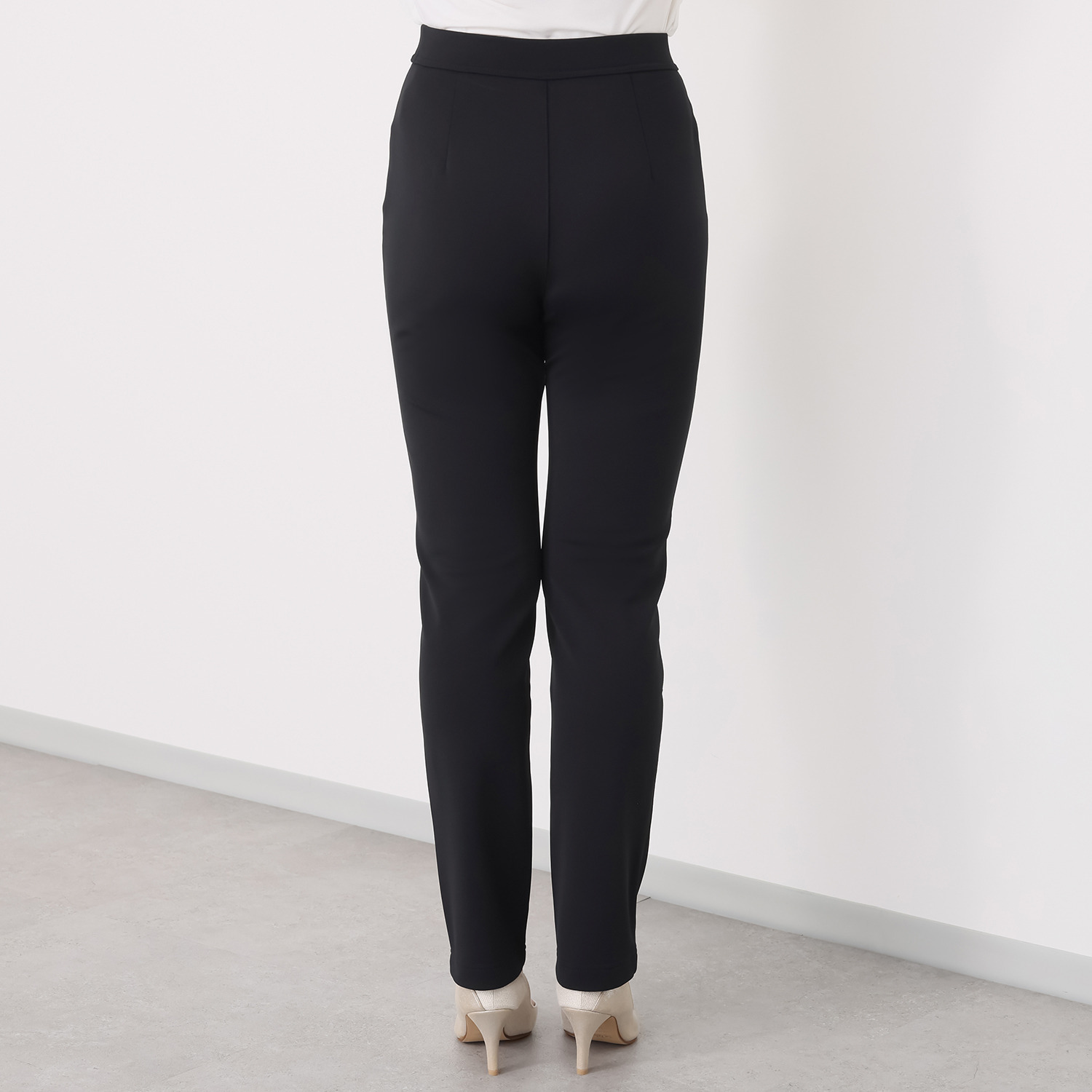 ラ・シュシュ ３Ｄパターンの 裏起毛パンツが 必ず入る！ オールメイドインジャパン お楽しみ袋 パンツ２本セット