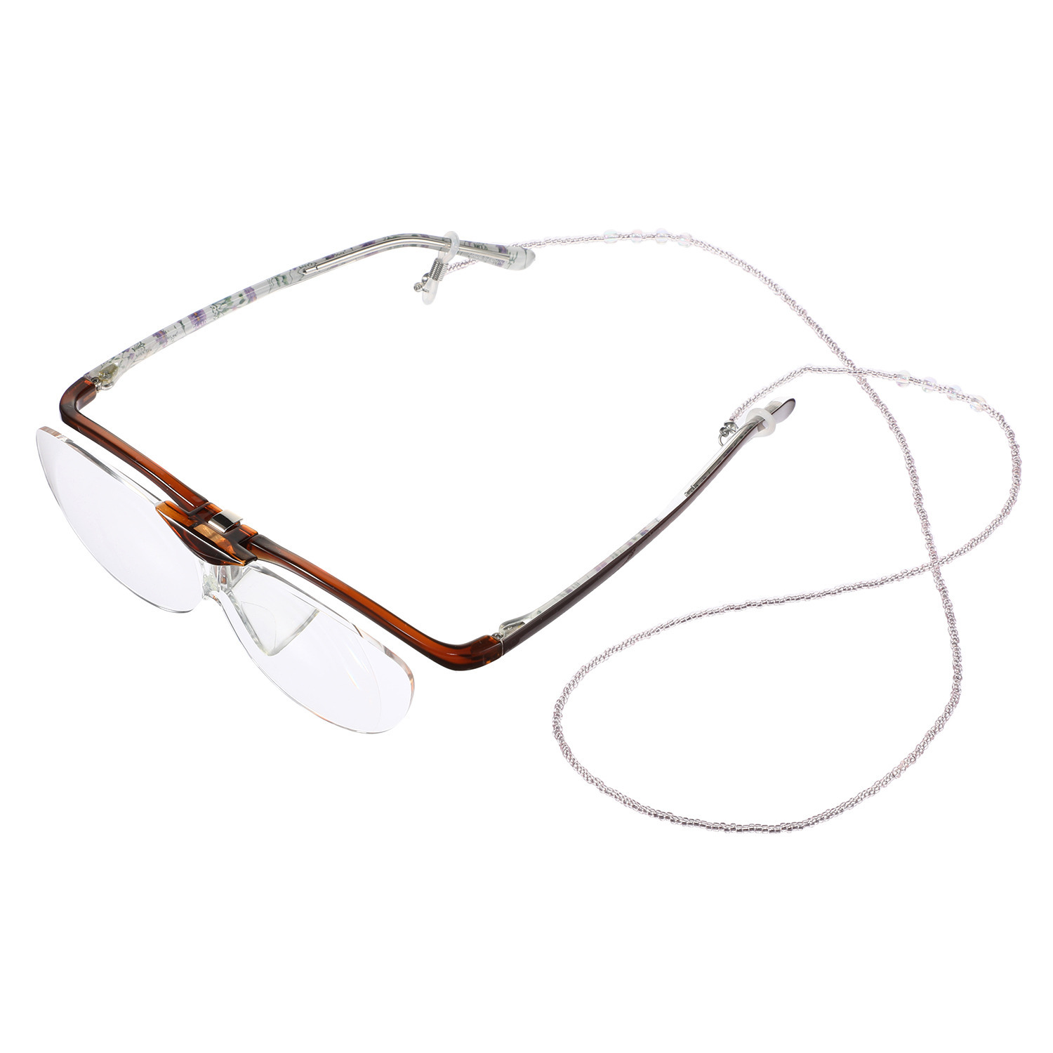 レンズの見やすさと かける快適性。 細部にも とことんこだわった 眼鏡市場コラボ 跳ね上げ式拡大鏡 アイルーぺグラン