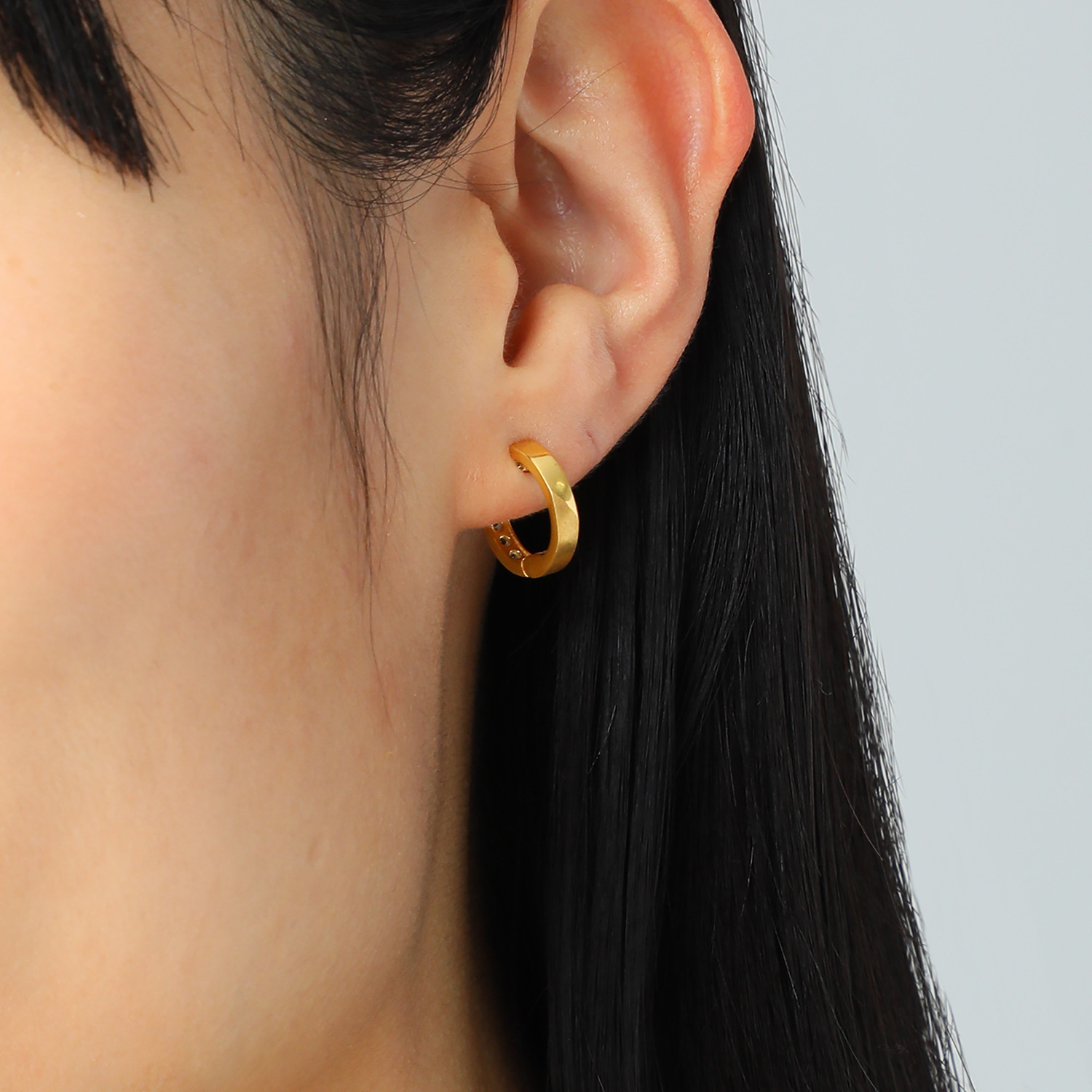 パール　ユリマ シルバー 宇和島産　無調色越物 アコヤパール＆ ホワイトトパーズ イヤーフィット マルチウェイイヤリング