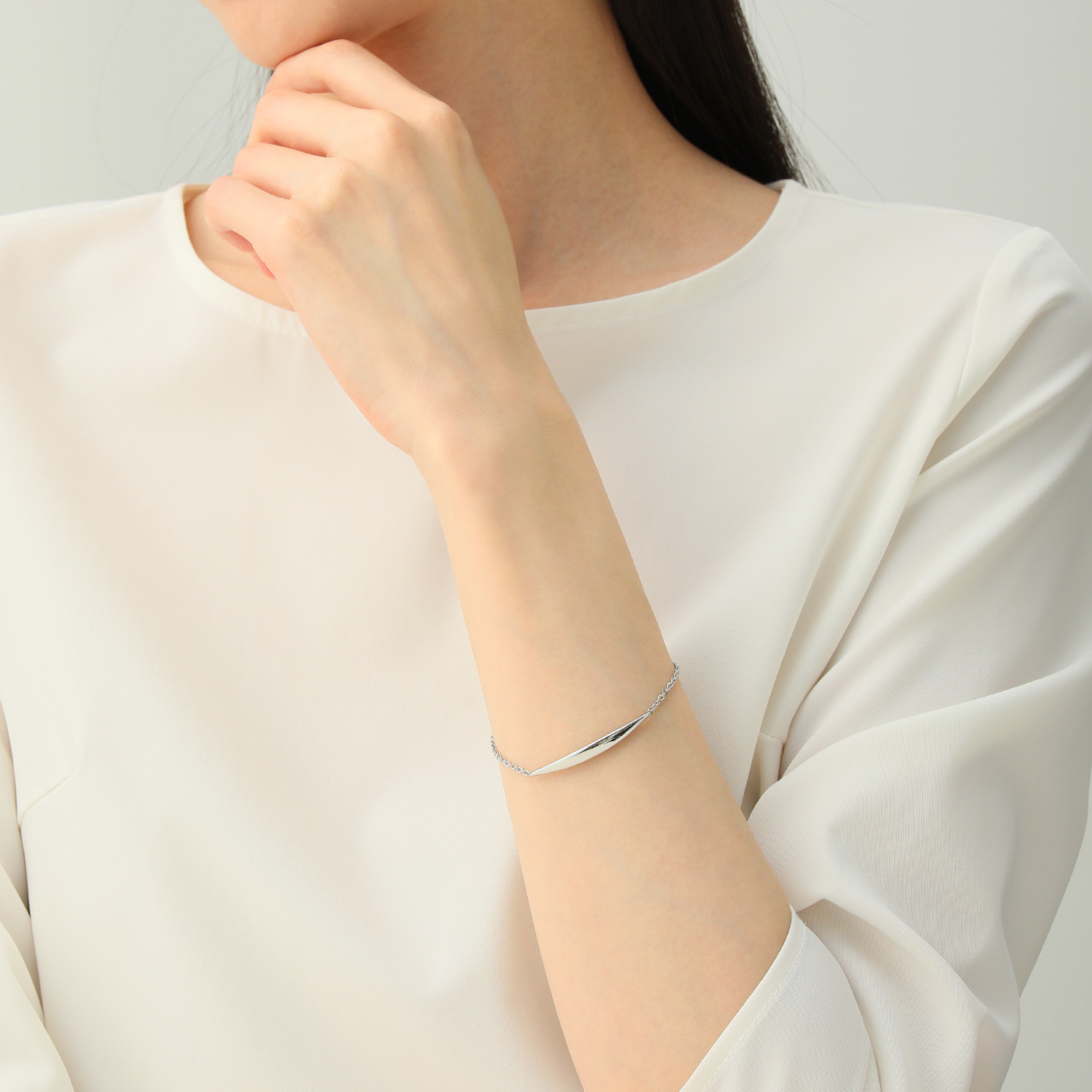 ステングレイス サージカルステンレス クレッセントデザイン ブレスレット