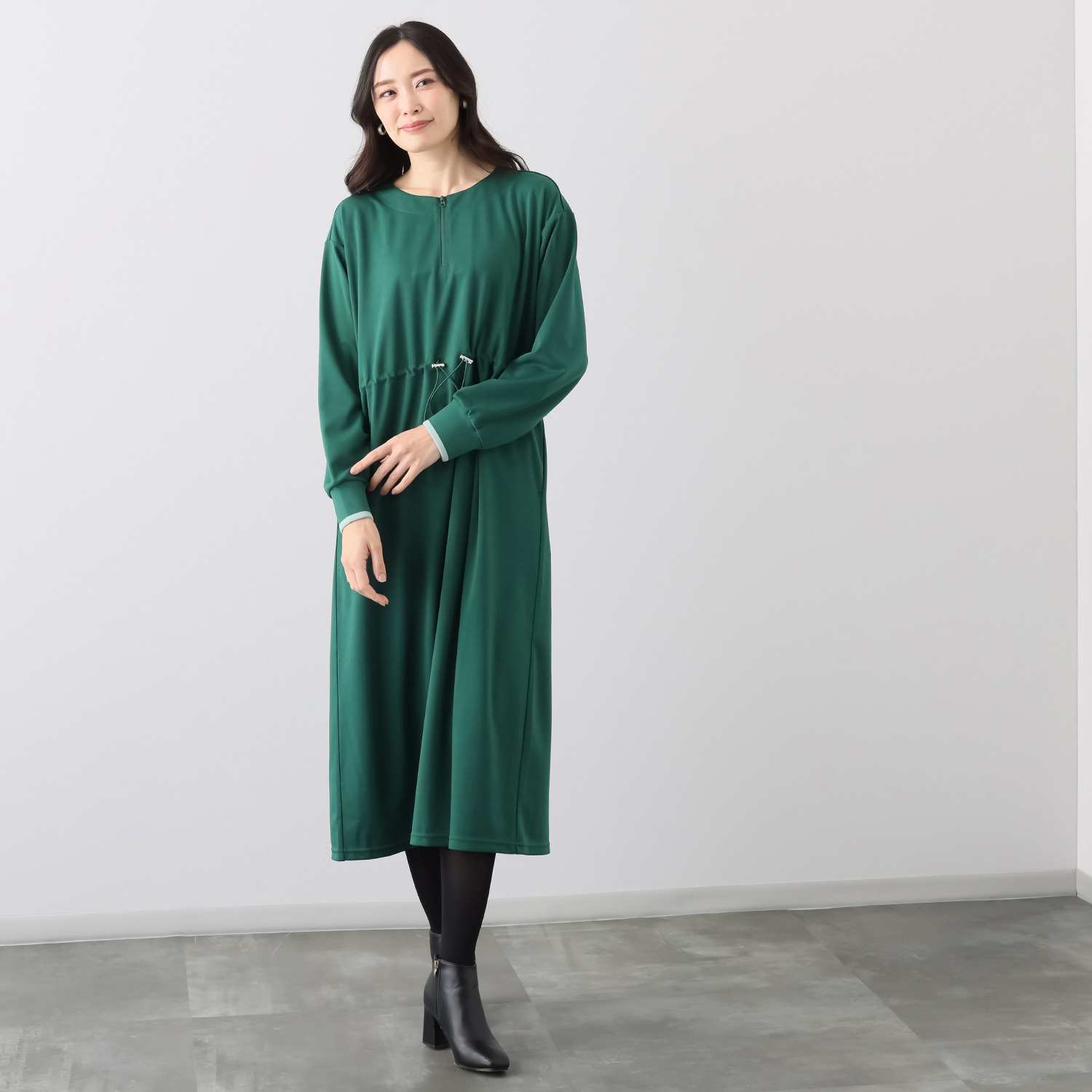 イクシーズ ウエスト ドローストリング付 ワンピース