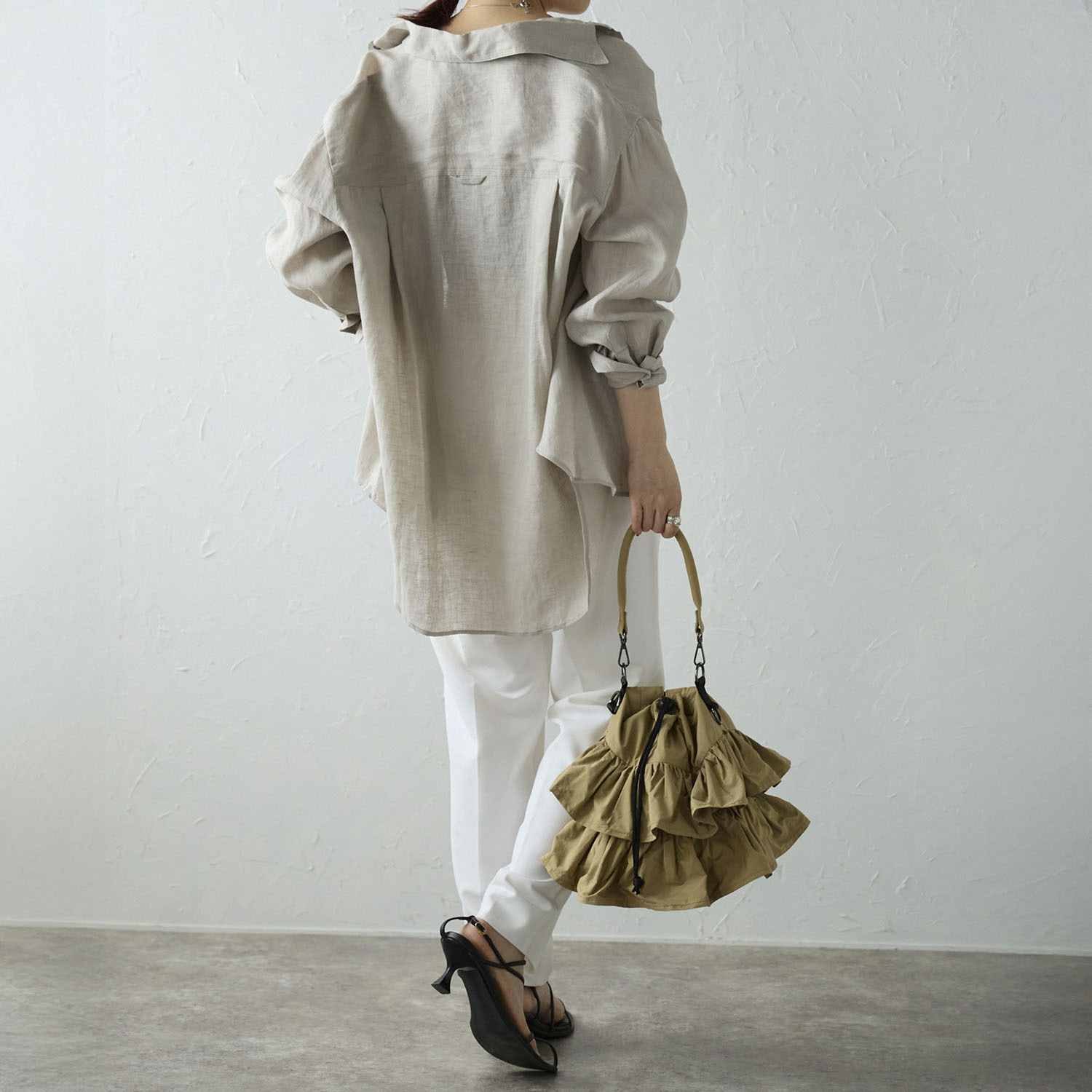 グッシオイタリー ミニフリル ２ウェイショルダーバッグ