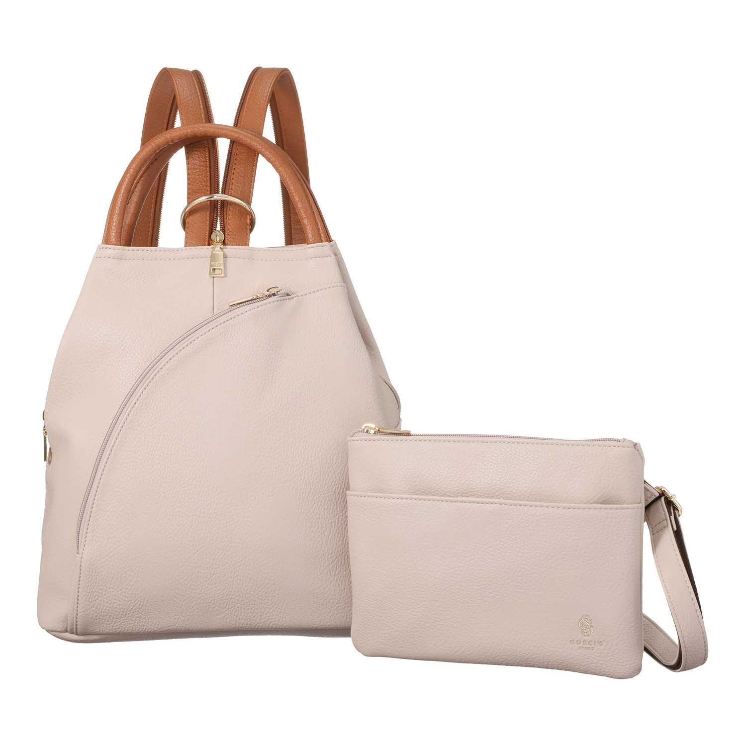 グッシオイタリー はっ水 こだわりのレザータッチ ６ポケット ３ウェイリュック ＜ショルダーバッグ付＞