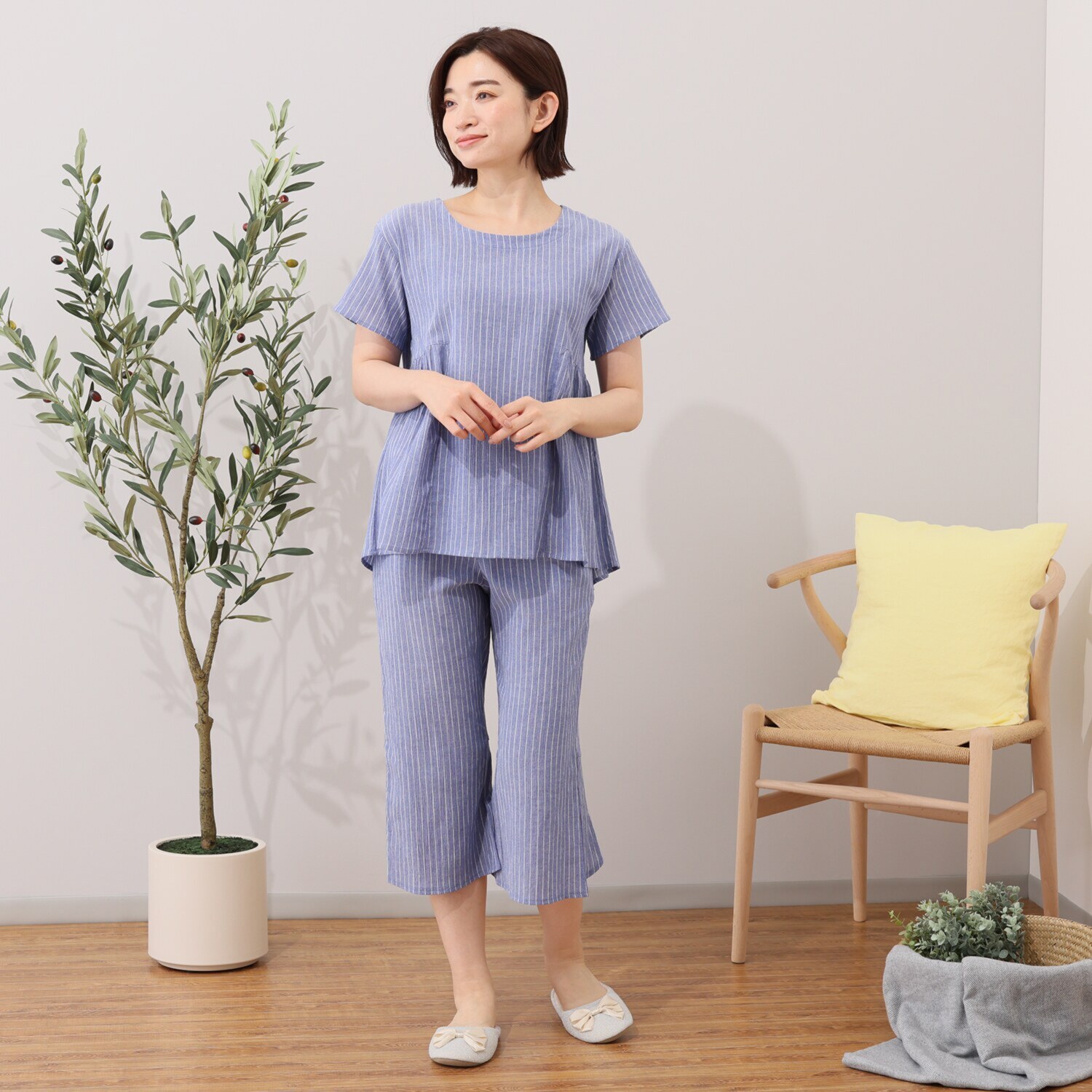 リラキュート 吸水速乾 綿１００％クレープ サイドギャザーＴシャツ＆ 切替フリル七分丈パンツ