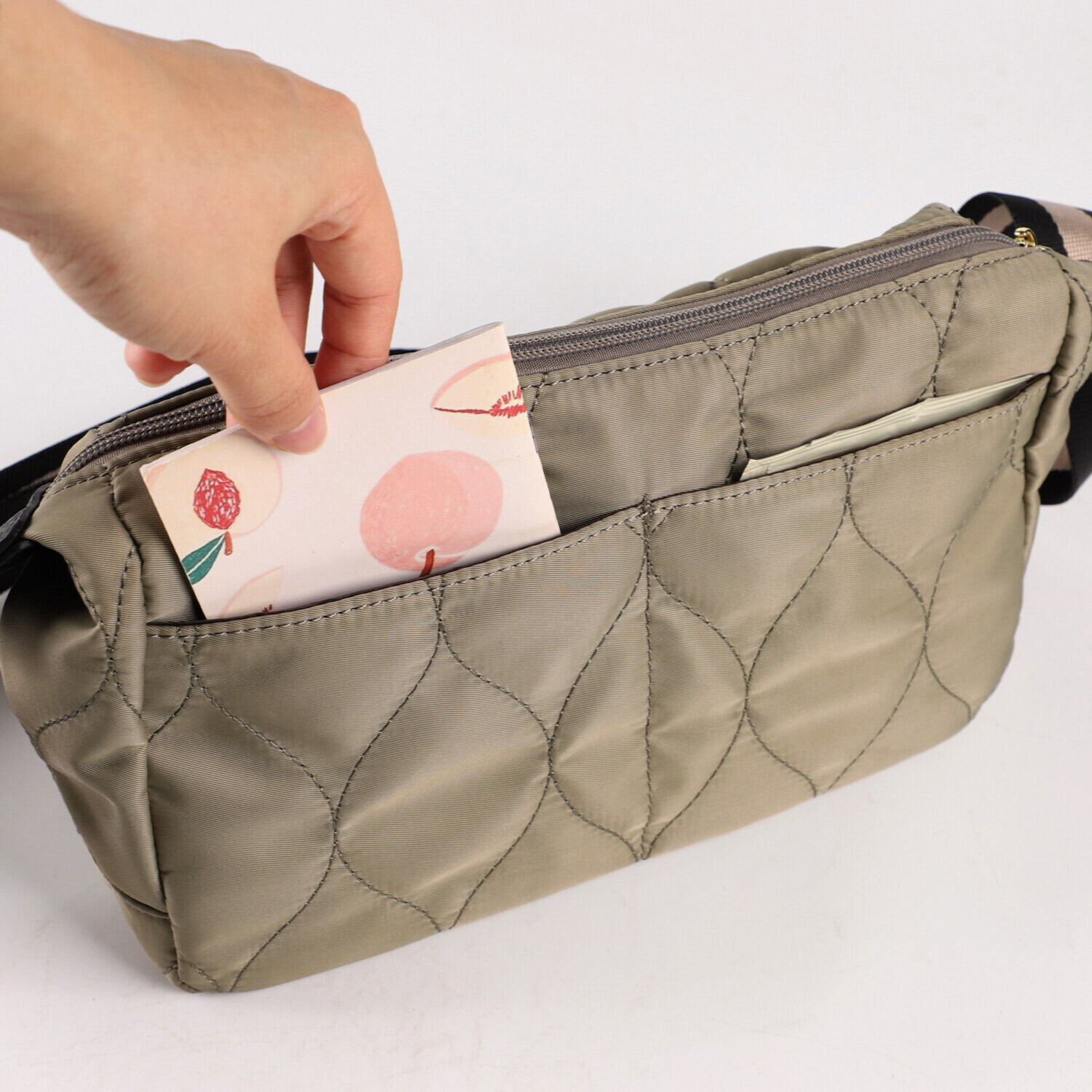 リズデイズ キルティング お財布ショルダーバッグ