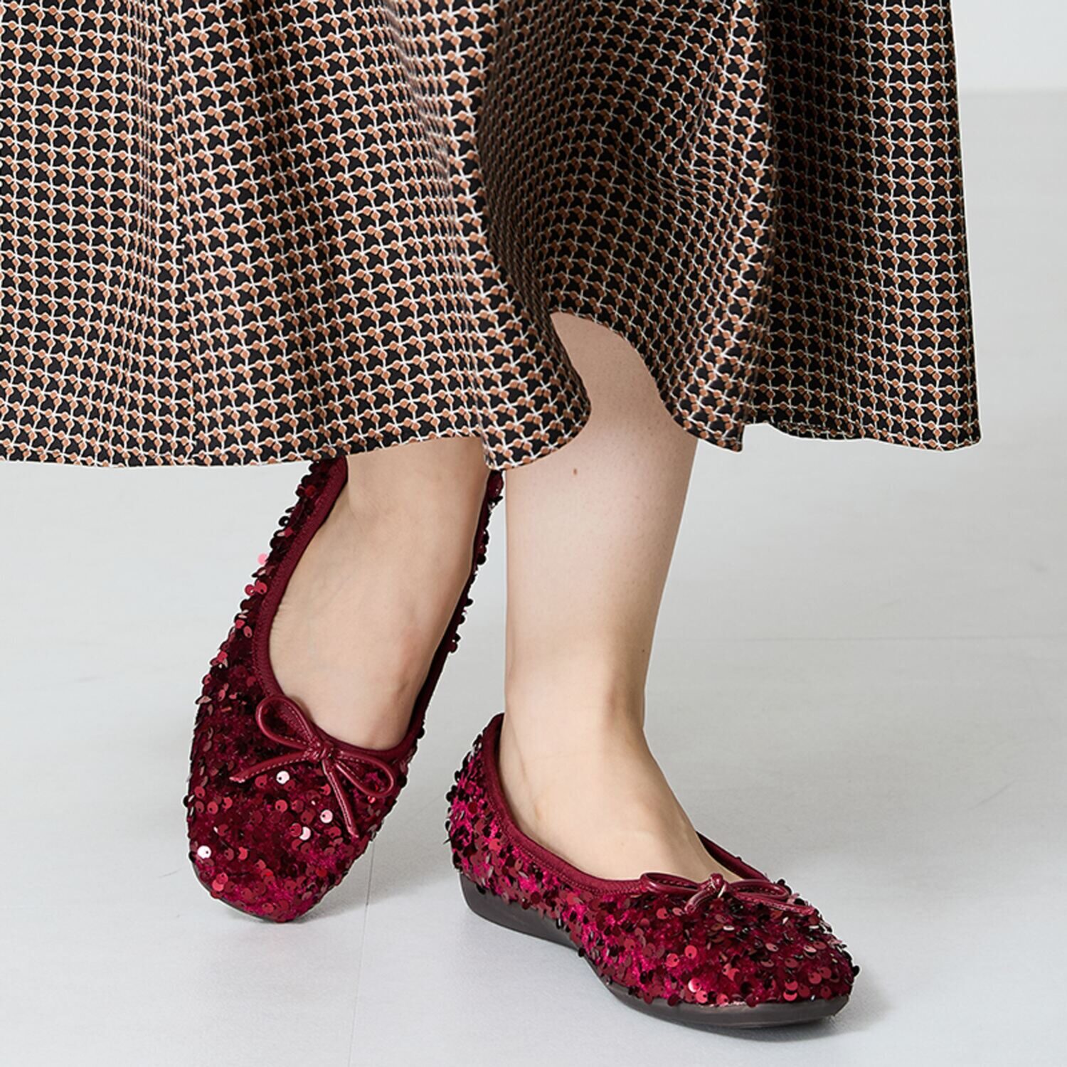 オリエンタルトラフィック 跳べるパンプスシリーズ スパンコール スクエアトゥ バレエシューズ