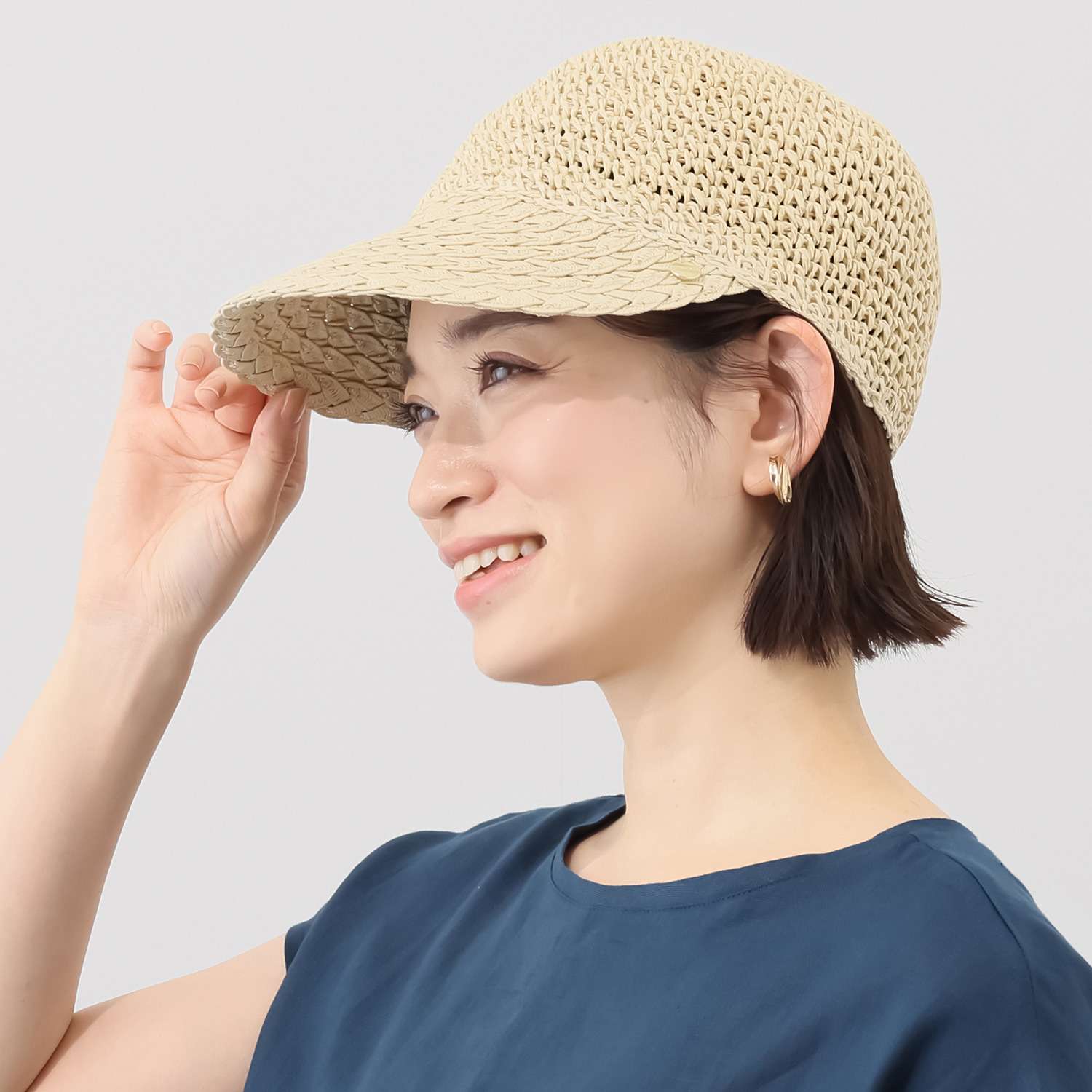 ジョナータ ＵＶカット 手編み＆ブレードブリム バイザーキャップ