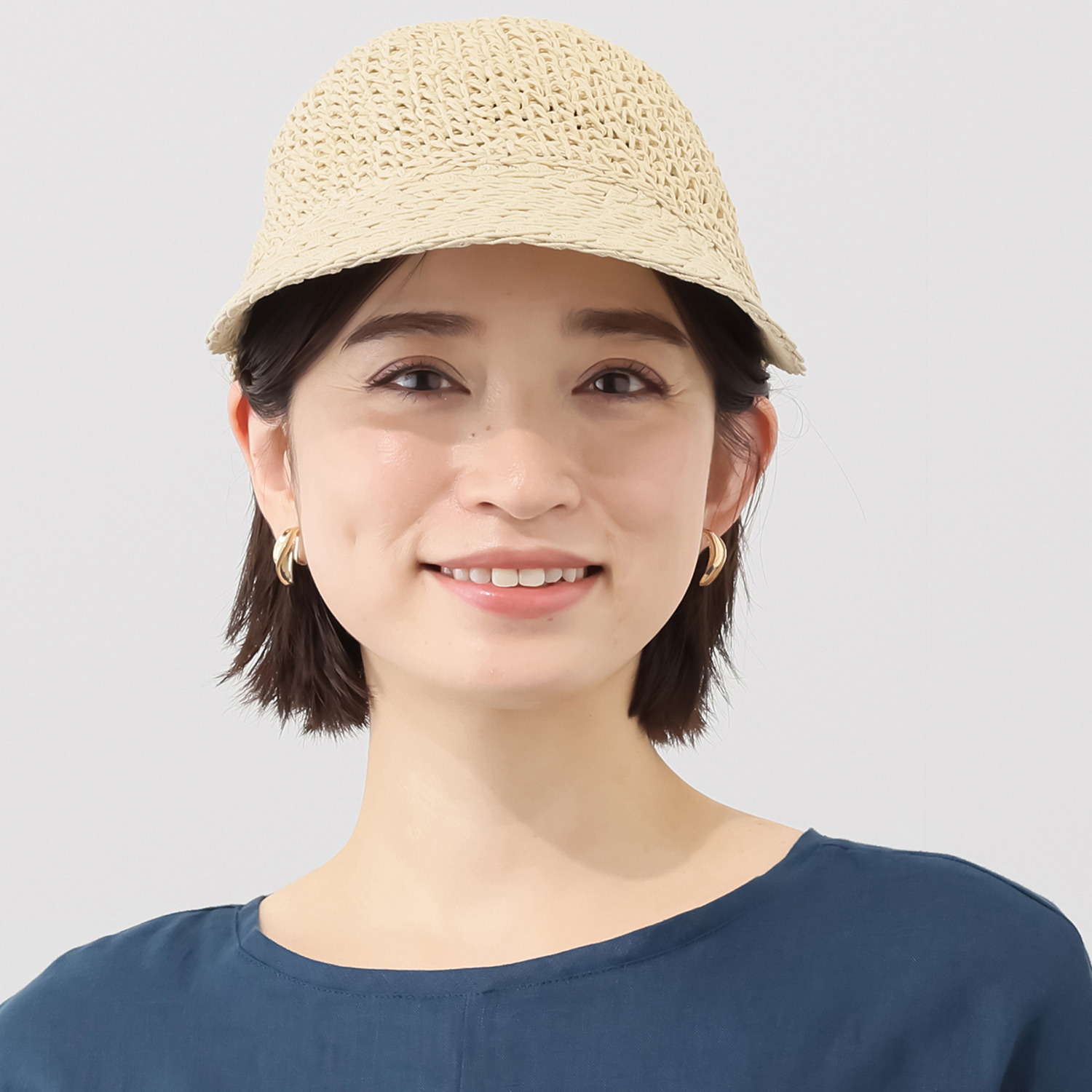 ジョナータ ＵＶカット 手編み＆ブレードブリム バイザーキャップ