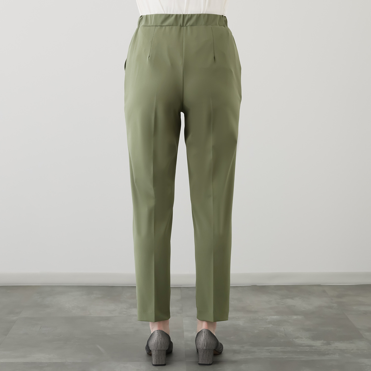 ＴＡＫＵＭＩＢＡ 接触冷感・速乾・防シワ サーラドライ テーパードパンツ ＜股下６５ｃｍ＞