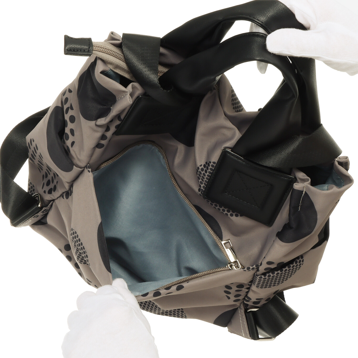 ビースター はっ水 ７ポケット トートリュック ＜スマホポーチ付＞