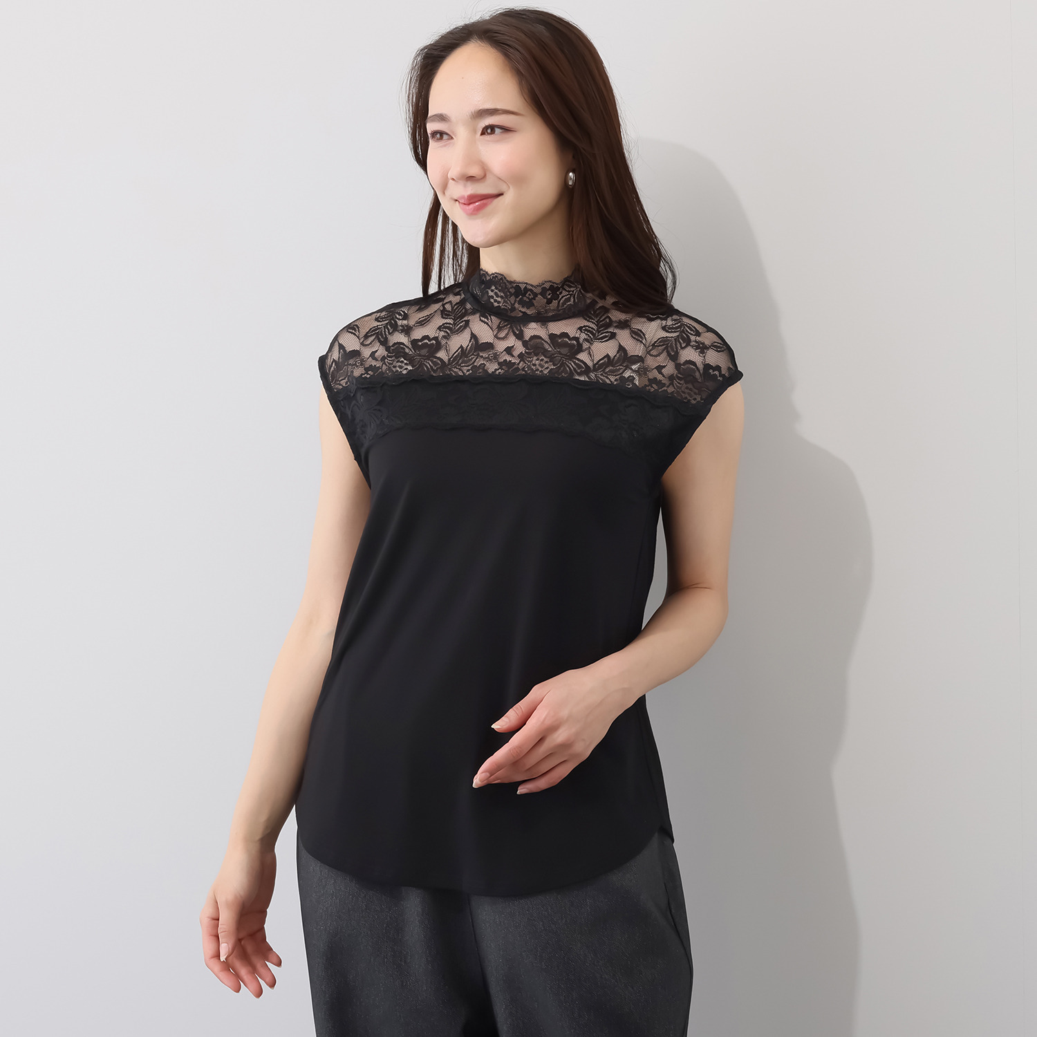 オトナノクラシ 大人のための レース付 ハイネックタンクトップ