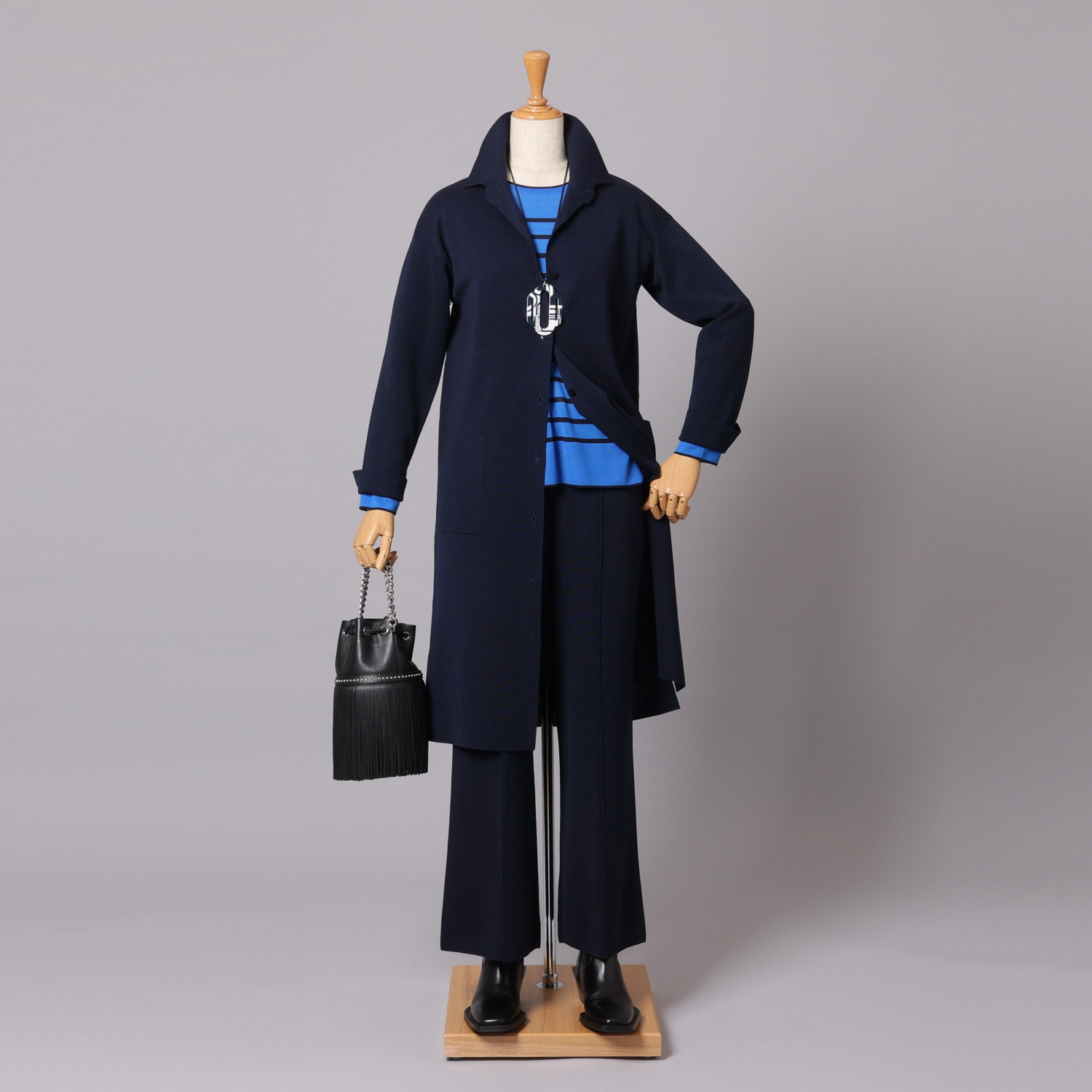 アズイズ　ビーマイセルフ バイ　ネイチャーズ ウールシルク ミラノリブ 襟付ワンピース