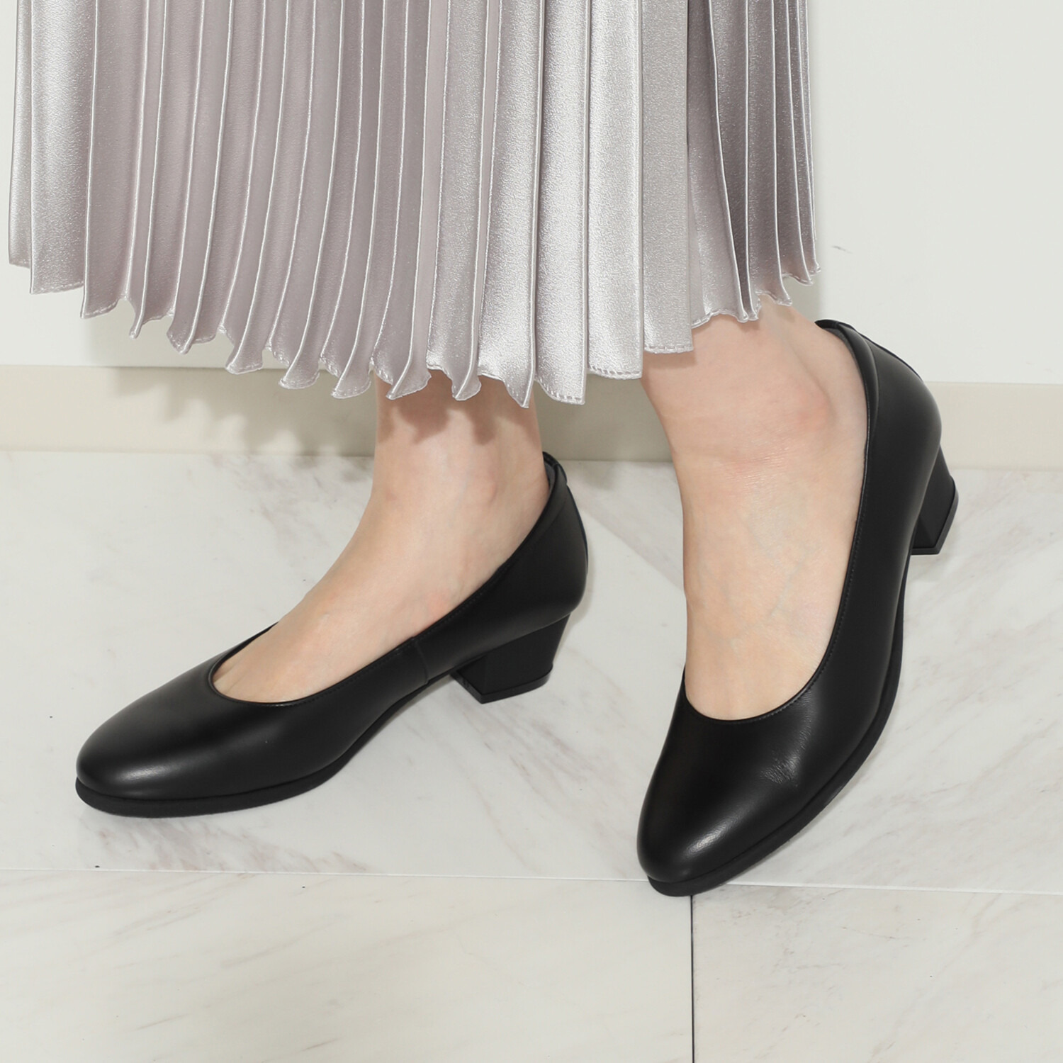 ヒルズアヴェニュー ＜日本製＞ シープレザー ローヒールパンプス