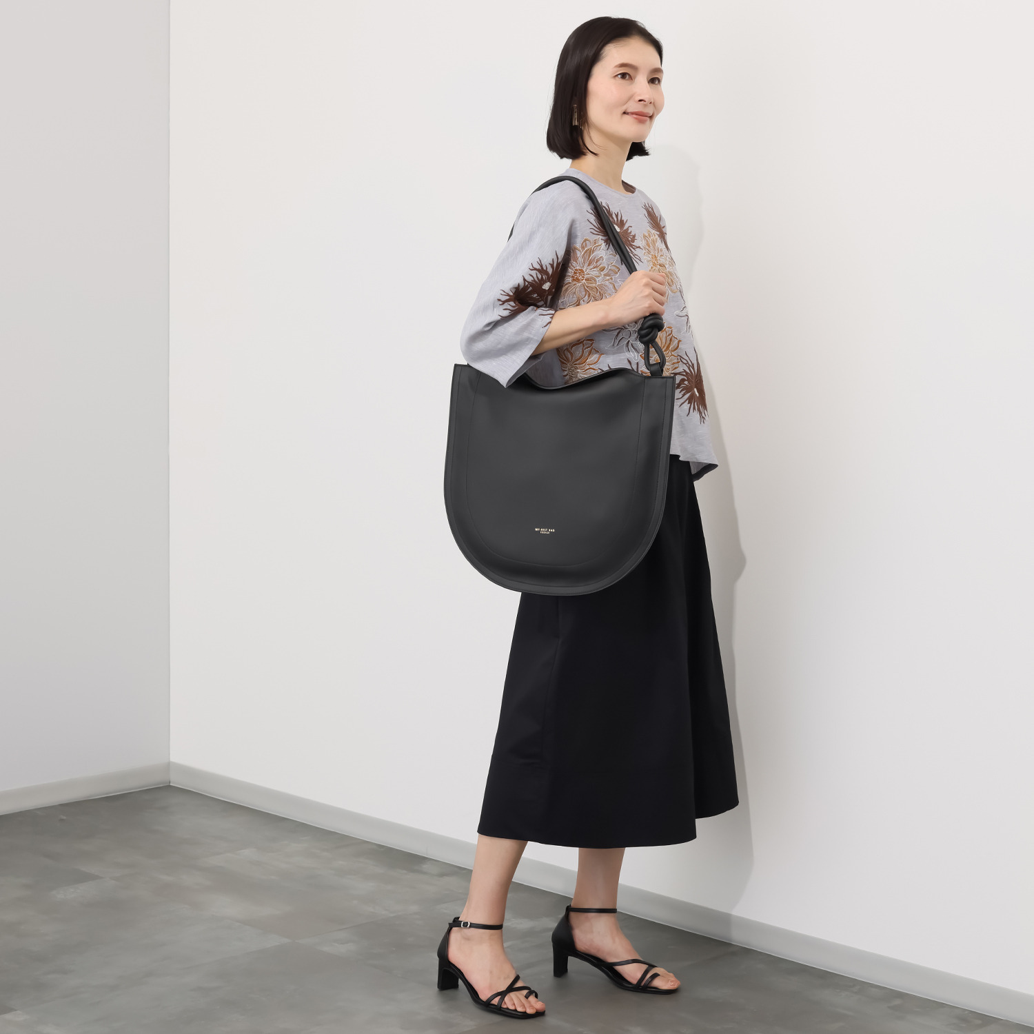 マイベストバッグ イタリア製 サークル型 セミショルダーバッグ