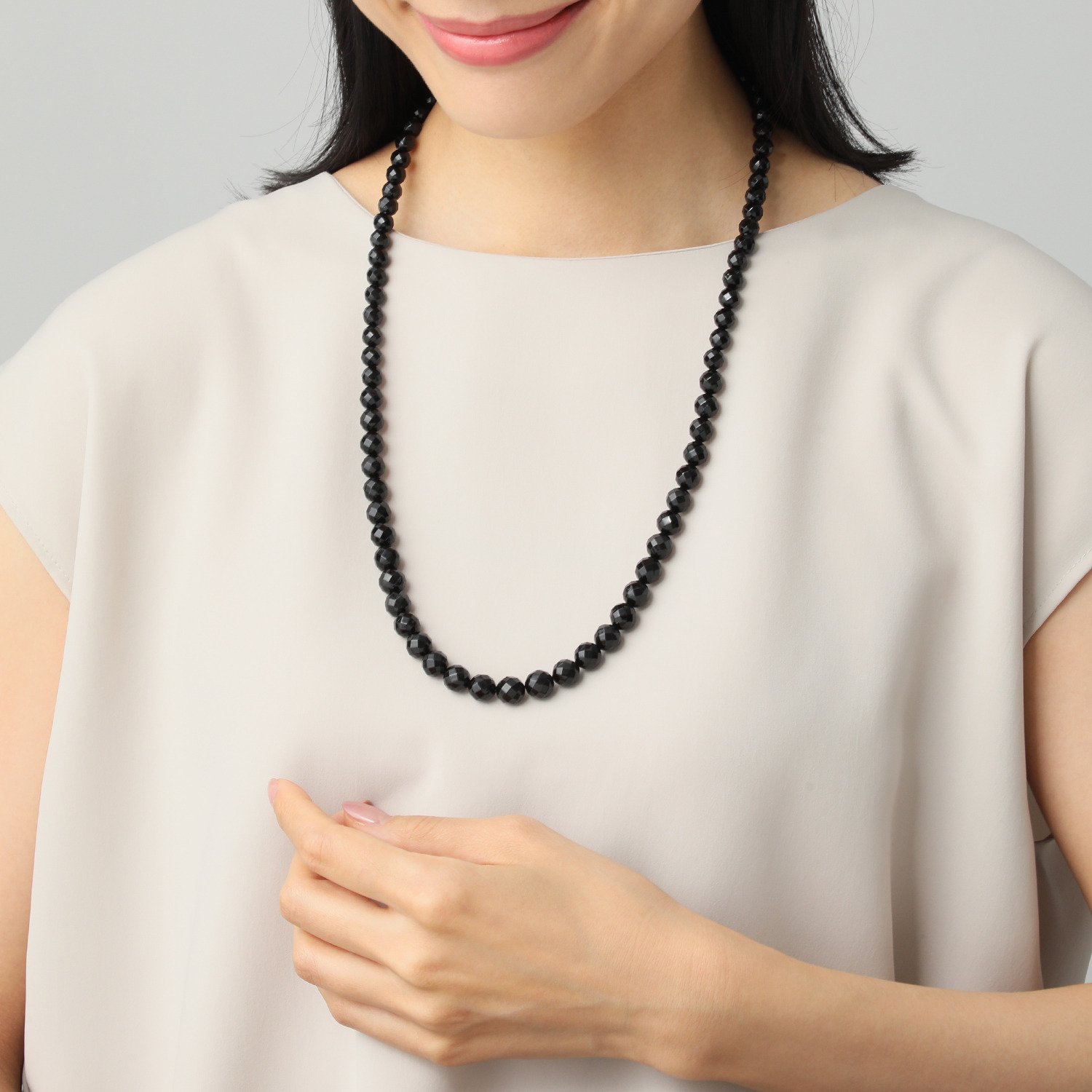 彩花 ジェット グラデーション ロングネックレス