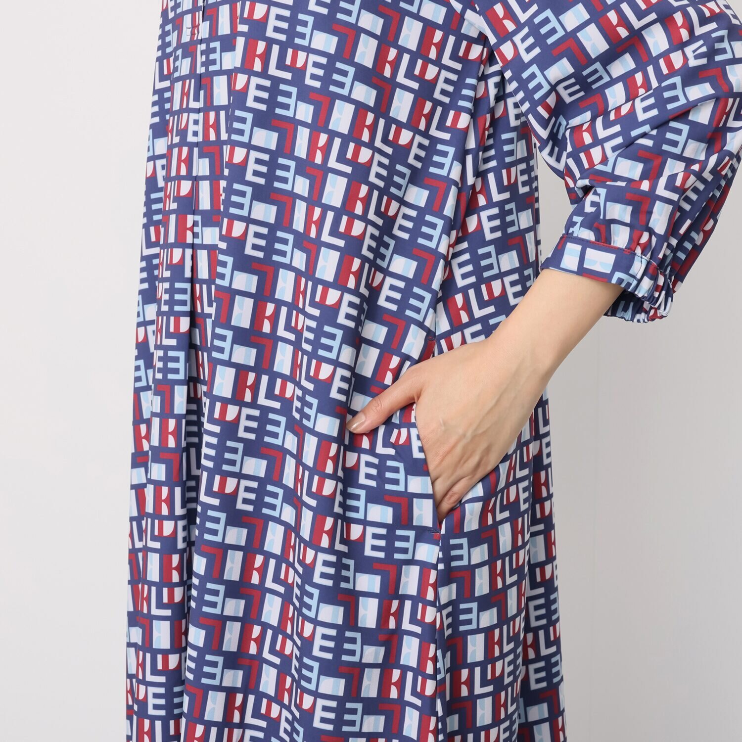 エル　ステュディオ ボウタイ付 ＥＬＬＥグラフィック ワンピース