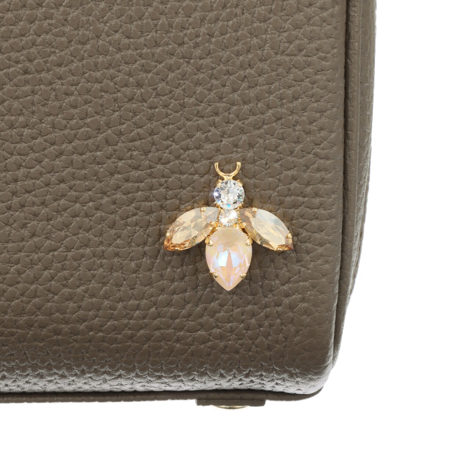 エーディーエムジェイ ＴＨＥ　ＢＥＥ 牛革シュリンク型押し 全開ボストンバッグ