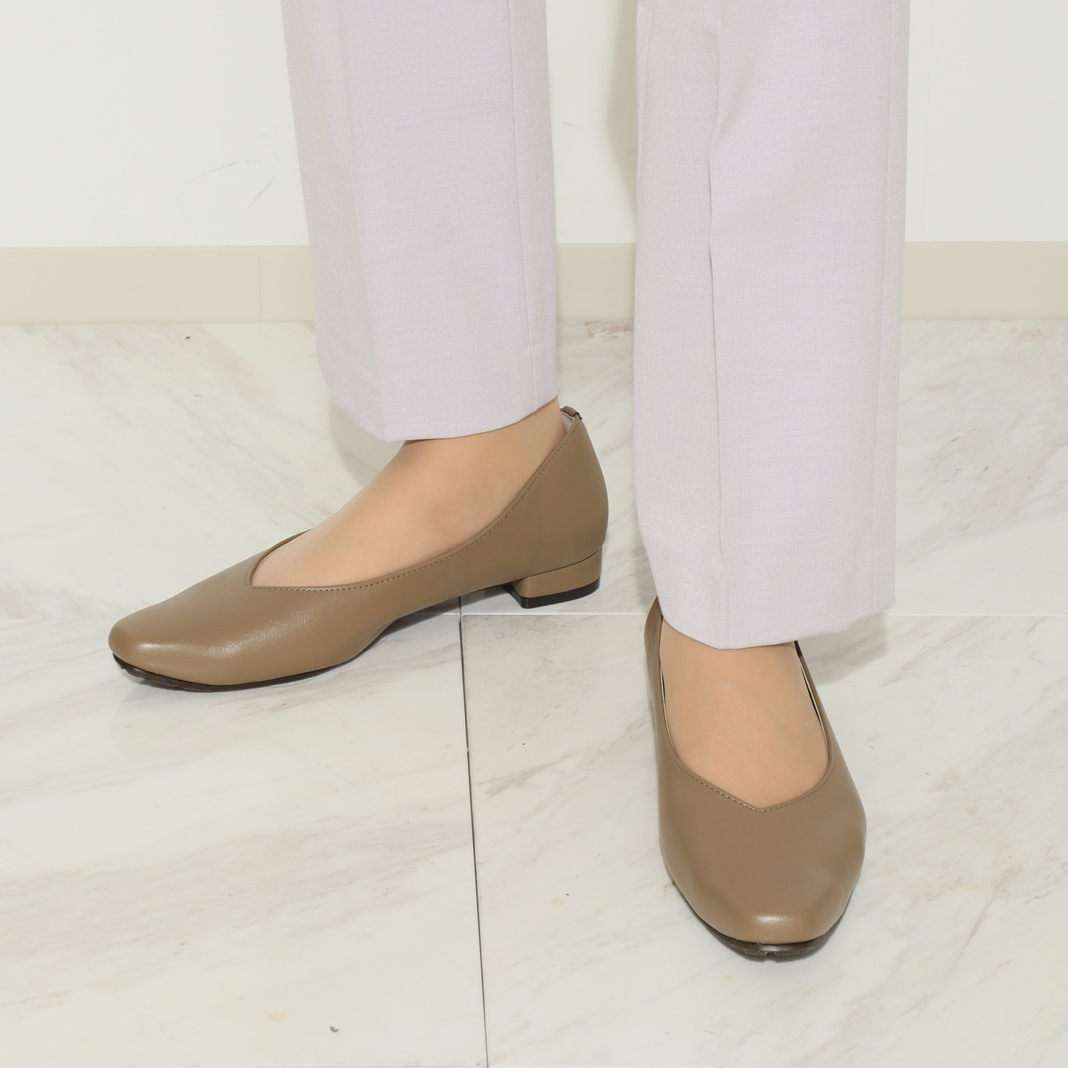 神戸発！ ラクナ 整体師と開発した カラー整体パンプス２ ＜２ｃｍヒール＞