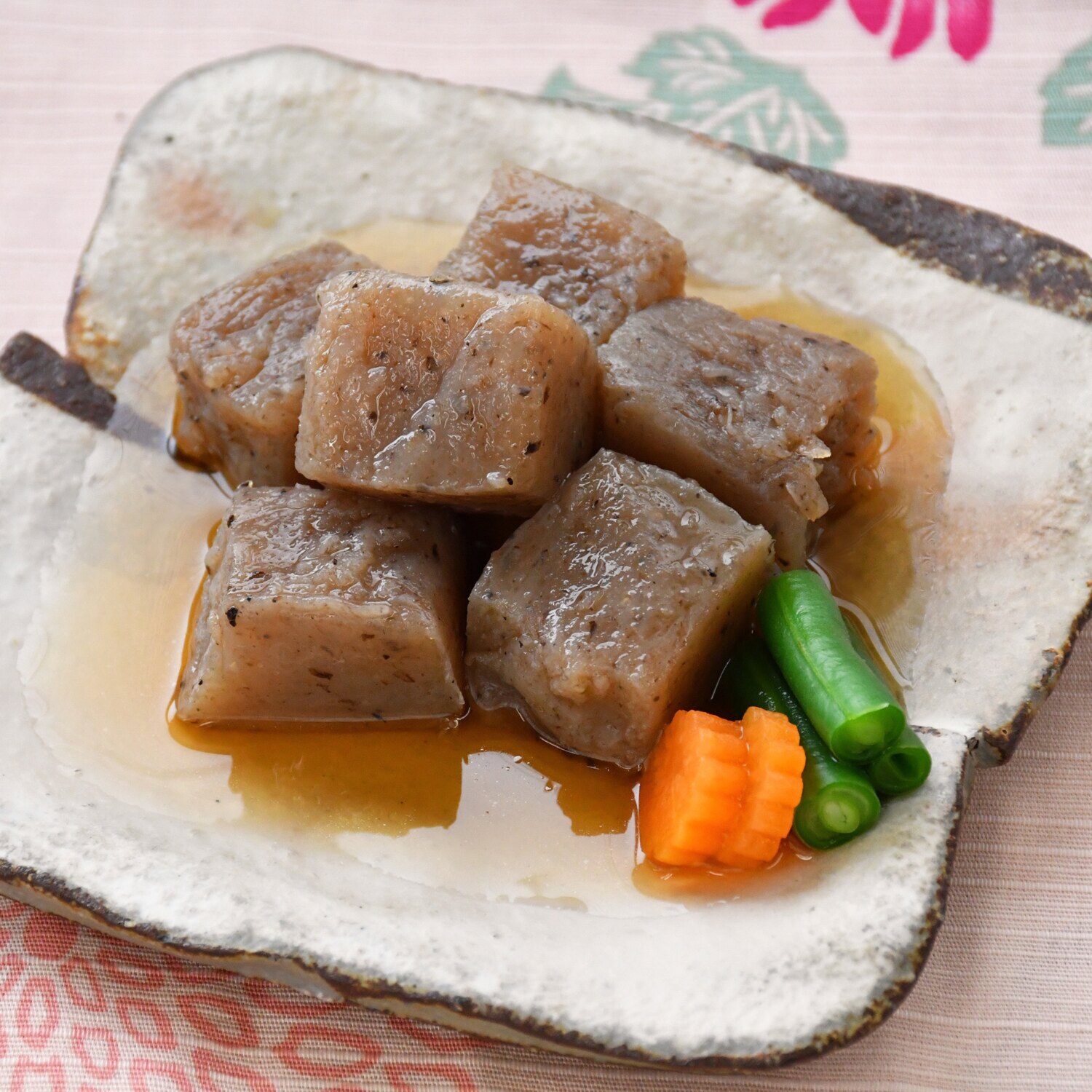 こだわりの ちぎり生芋こんにゃく （味付）