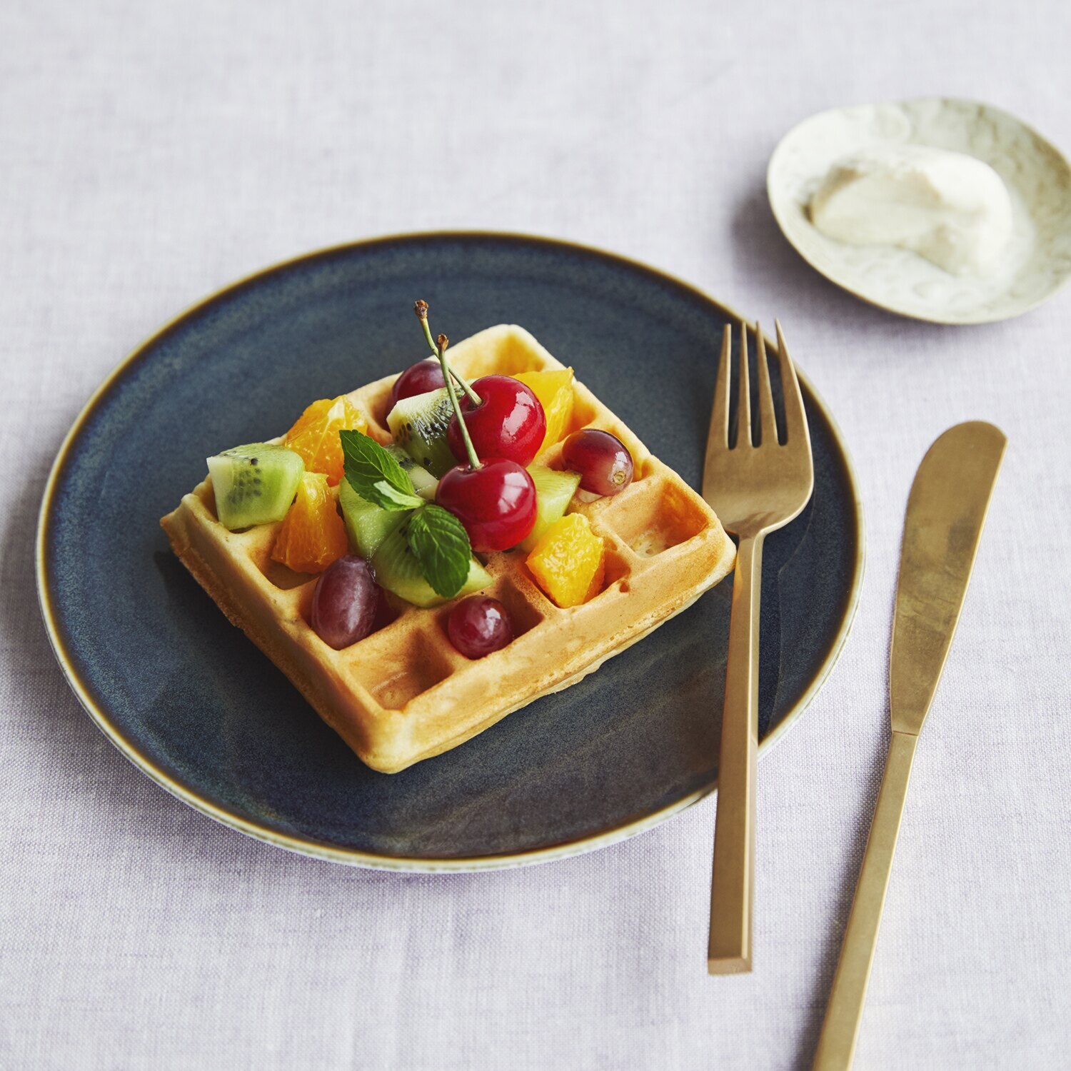 ワッフルもホットサンドも これ１台！ ビタントニオ マイワッフル＆ ホットサンドベーカー