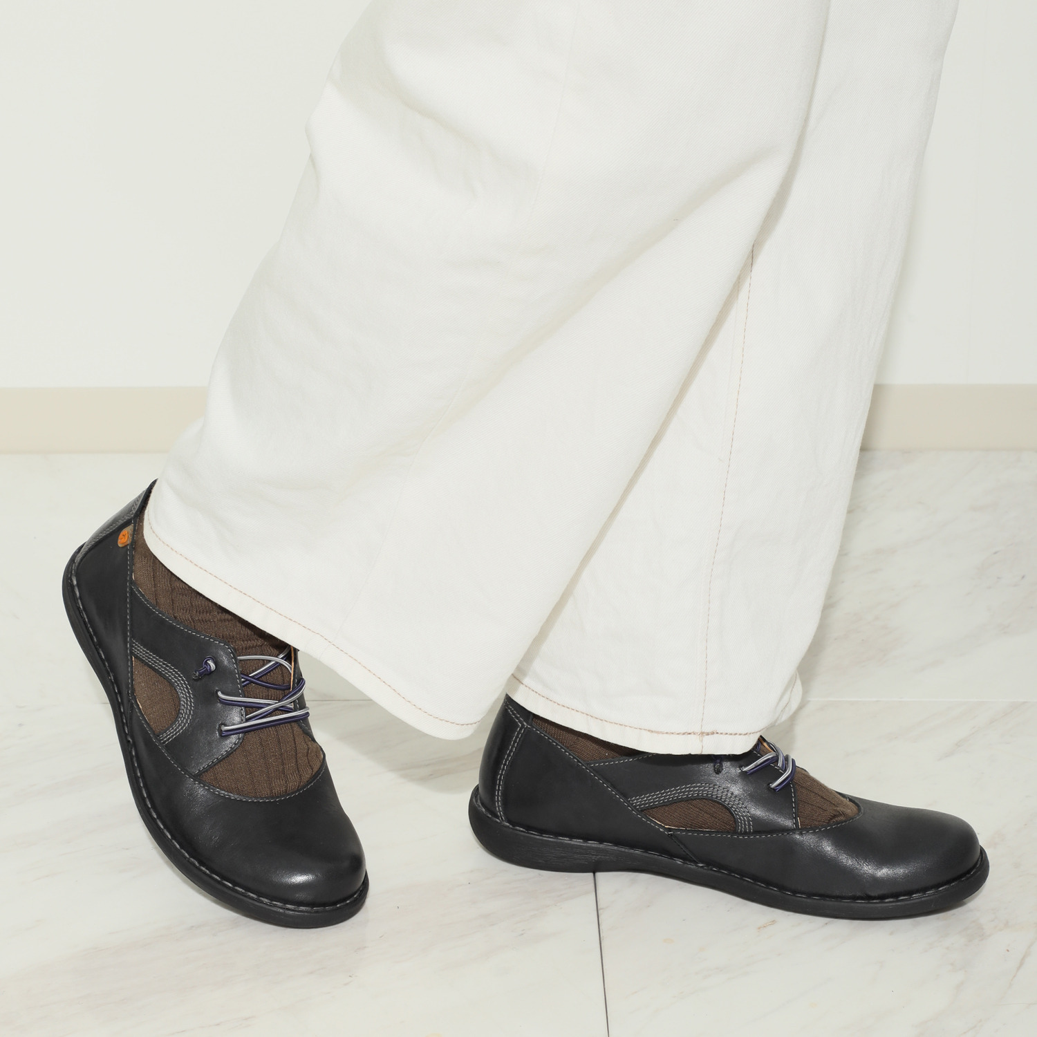 ジャングラ 牛革 カジュアルシューズ