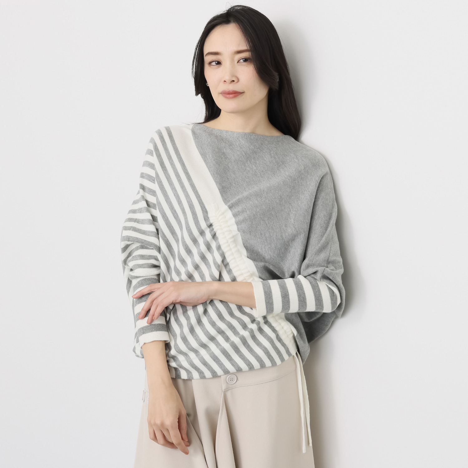 ベルポニー バイアスボーダー柄 ドルマンスリーブ デザインニット プルオーバー