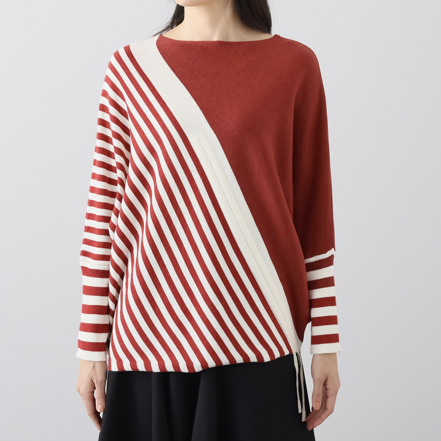 ベルポニー バイアスボーダー柄 ドルマンスリーブ デザインニット プルオーバー