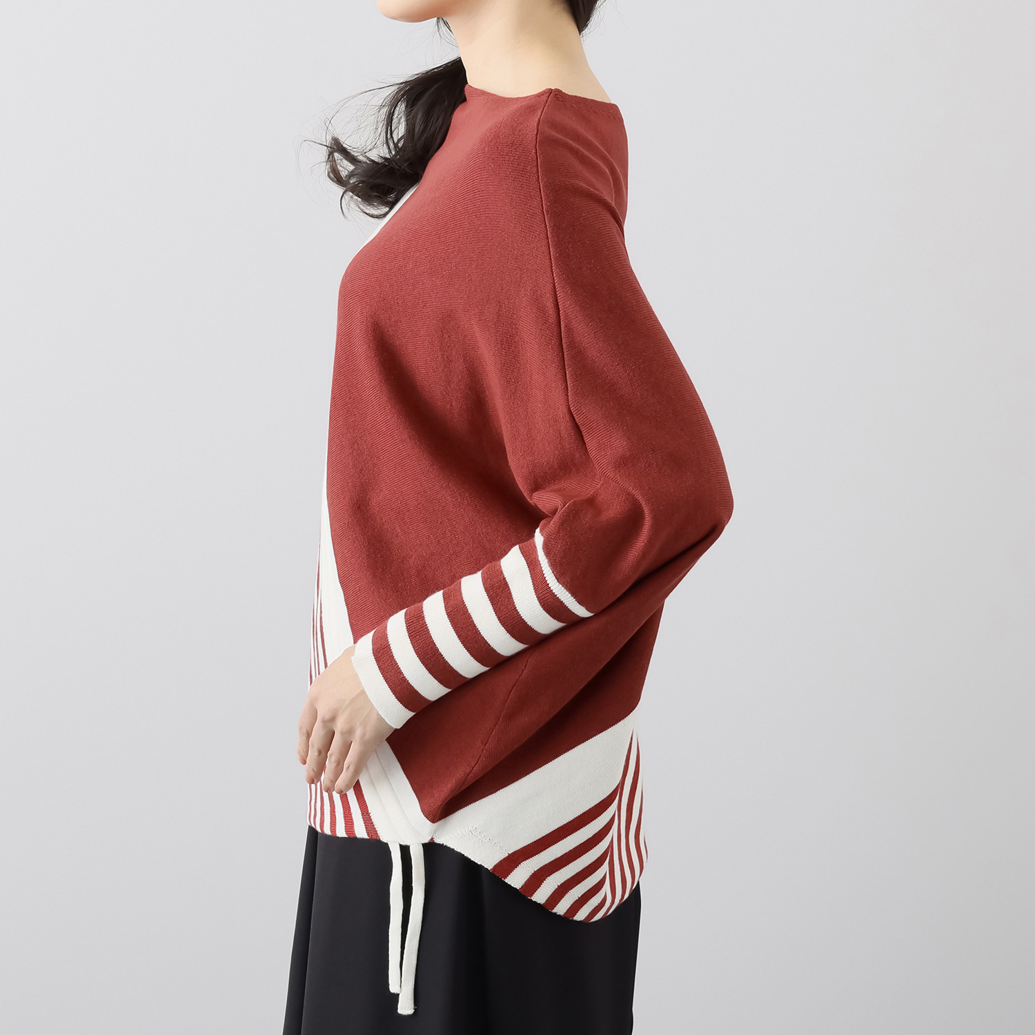 ベルポニー バイアスボーダー柄 ドルマンスリーブ デザインニット プルオーバー