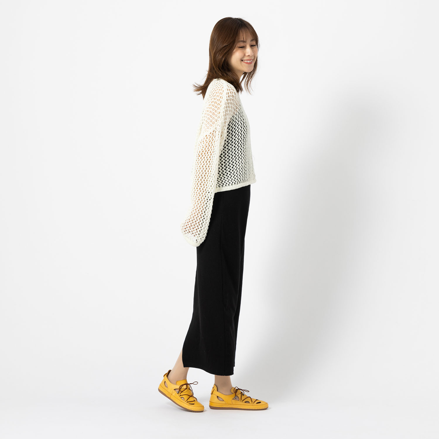 ホッシュ メイドインイスタンブール ソフトカウレザー レースアップスリッポン