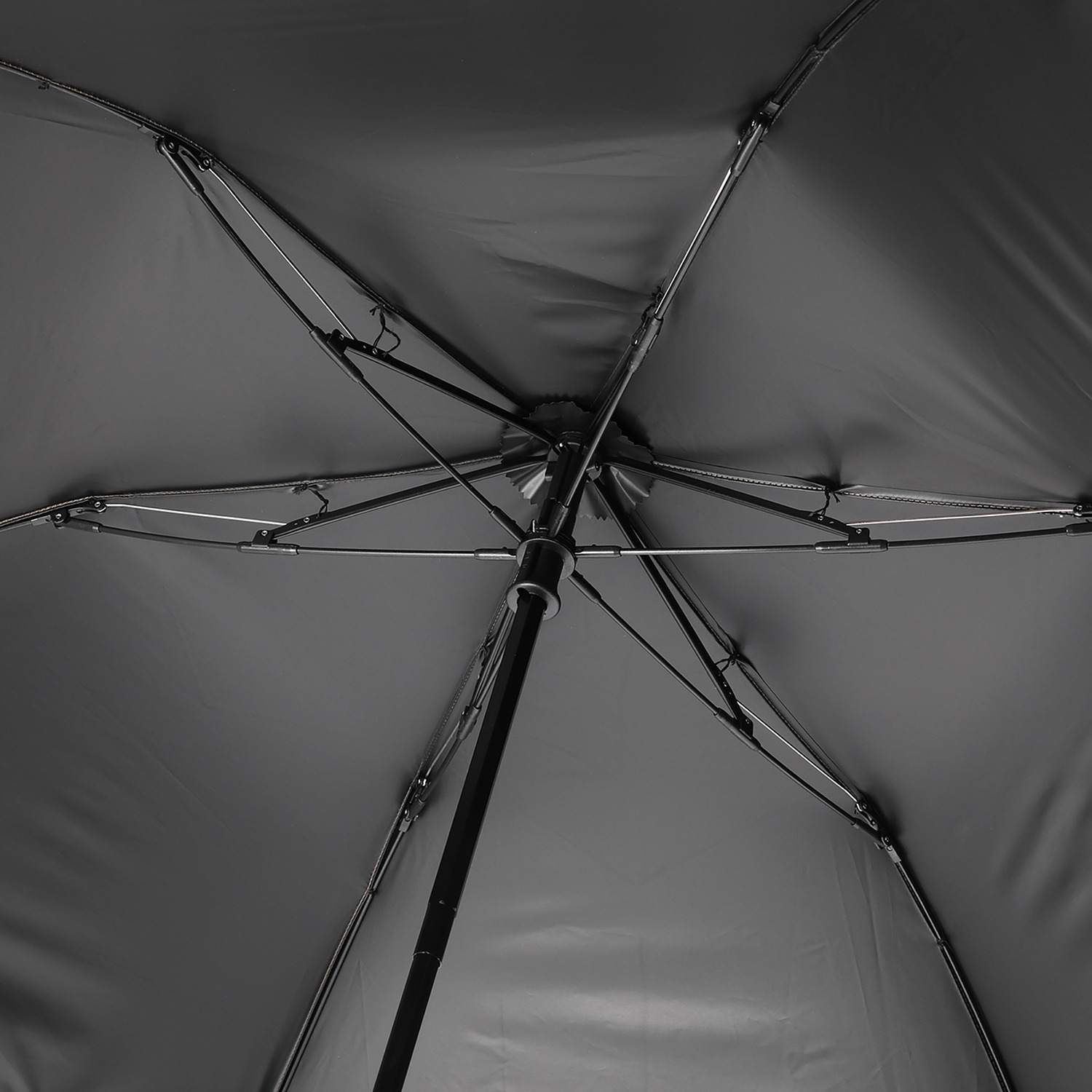 マブ 一級遮光 ショートジャンプライト 折りたたみ傘（晴雨兼用） フラワー刺しゅうデザイン