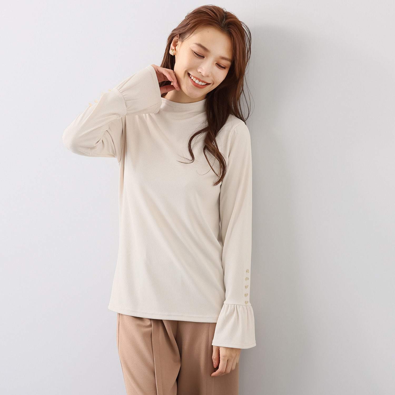 コースタルドライブ オンオフ問わず活躍！ ベルスリーブ リブプルオーバー