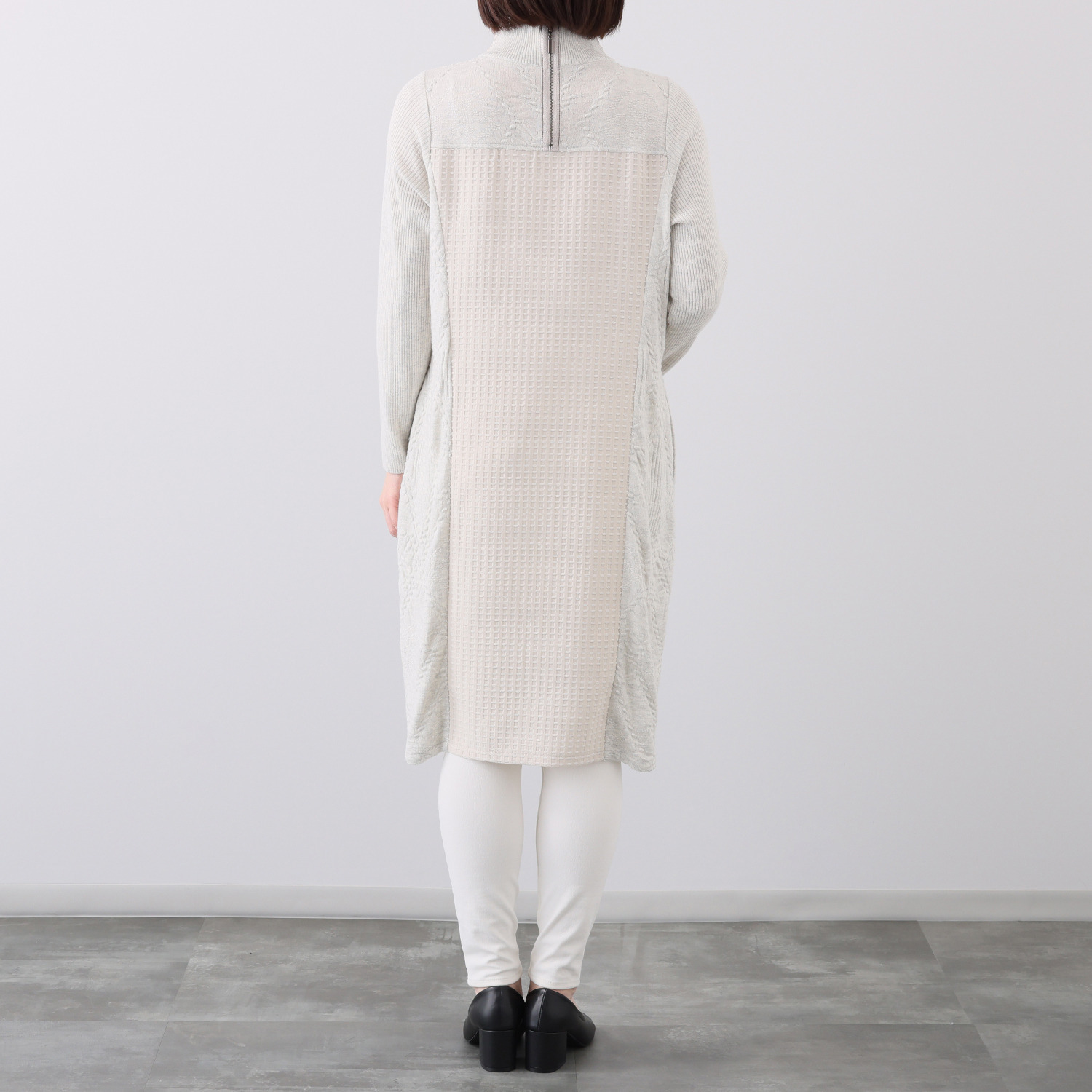 ヨシヨシ バイ　ピージェイ 異素材使い パネルライン切替 デザインロングワンピース