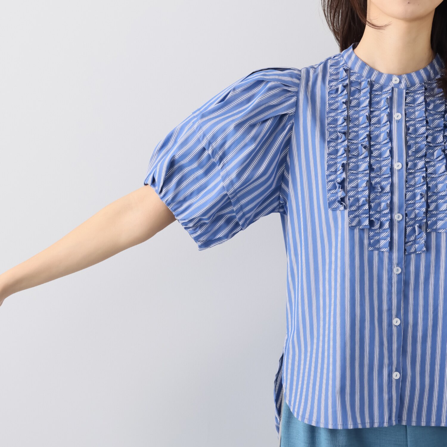 スタイル・ラヴィー フリルアクセント ストライプブラウス