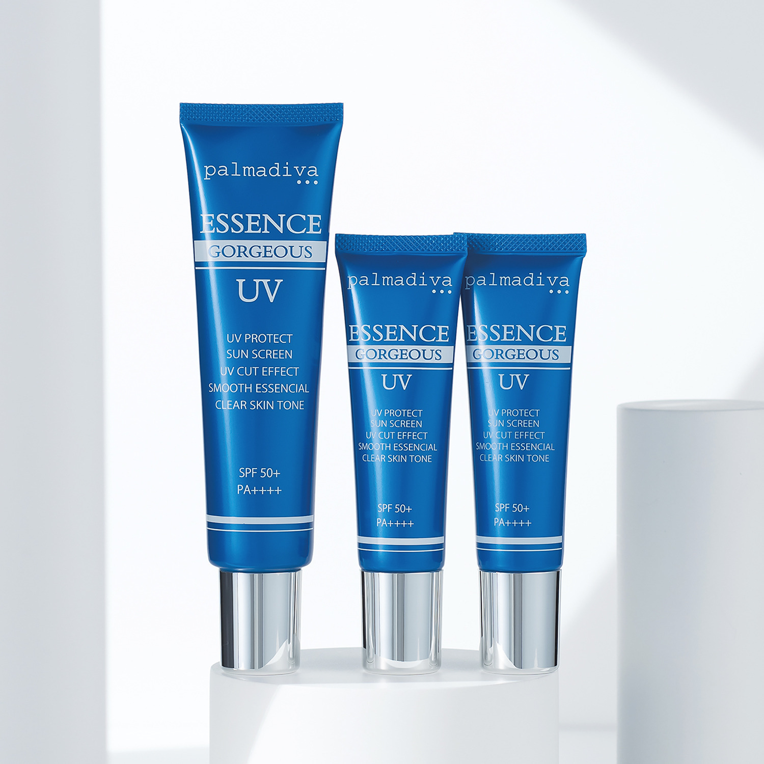 パルマディーバ ハリ感ベールで お肌引き締めツヤ肌へ！ ＵＶ エッセンスゴージャス ４本分大増量セット 