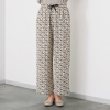 スタイル・ラヴィー ウエスト楽々 シャーリングドロスト 幾何学柄プリント セミフレアー イージーパンツ