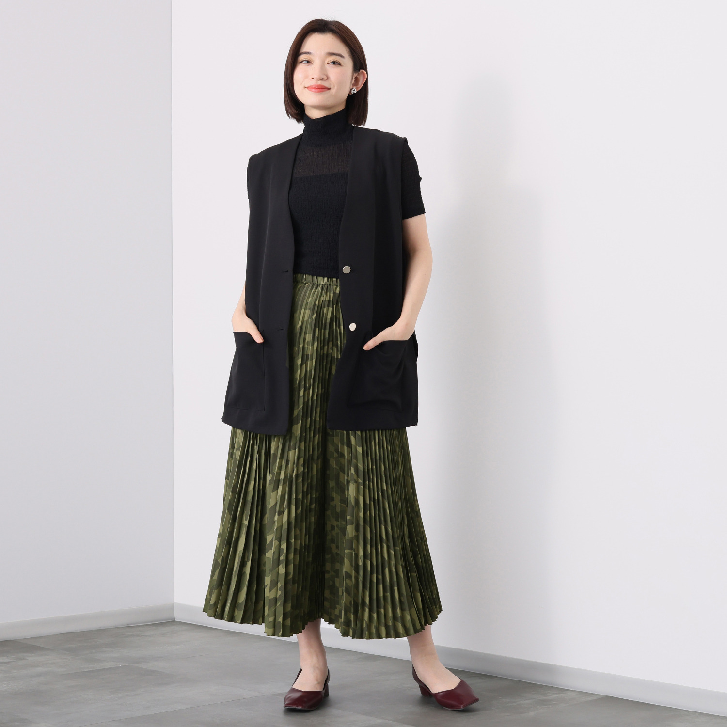 イシカワラボ★ヒトミ ソフトデシン プリーツガウチョ フレアーパンツ