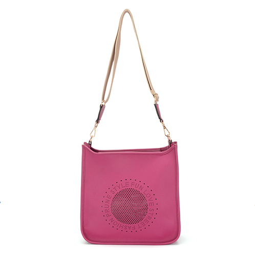 ラルジュ パンチングデザイン ショルダーバッグ