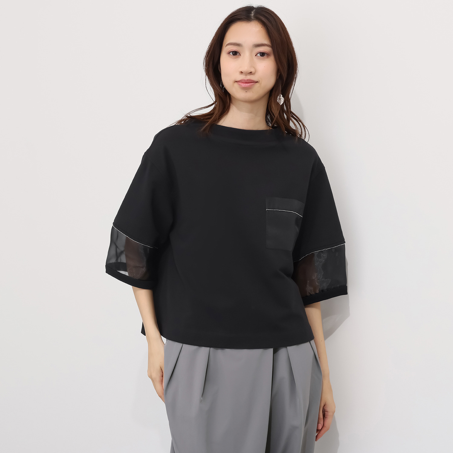 ミミコプラス 綿混素材で肌心地抜群 透け感とフォルムが美しい バルーンスリーブ ボトルネックプルオーバー