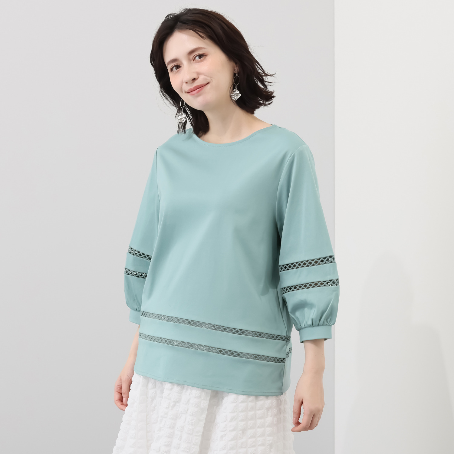 バーチ　ドゥエ 接触冷感 ギザ超長綿ブレンド シルケットスムース ハシゴレーストリミング ブラウス