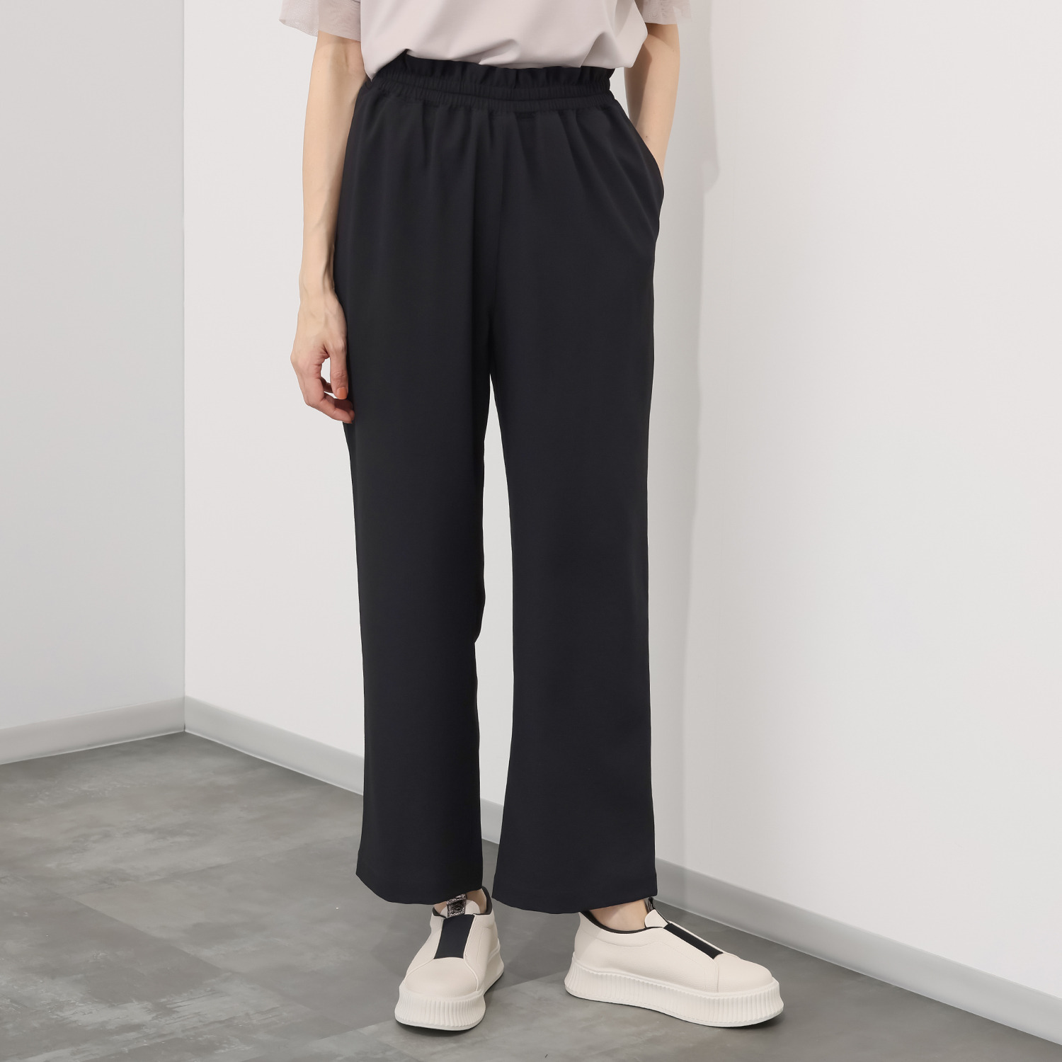 シルバーミントシュガー リネン調 ハイウエストデザイン ゆったりヒップの ストレートパンツ