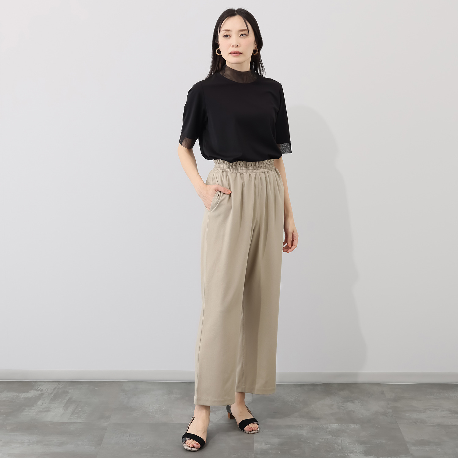 シルバーミントシュガー リネン調 ハイウエストデザイン ゆったりヒップの ストレートパンツ
