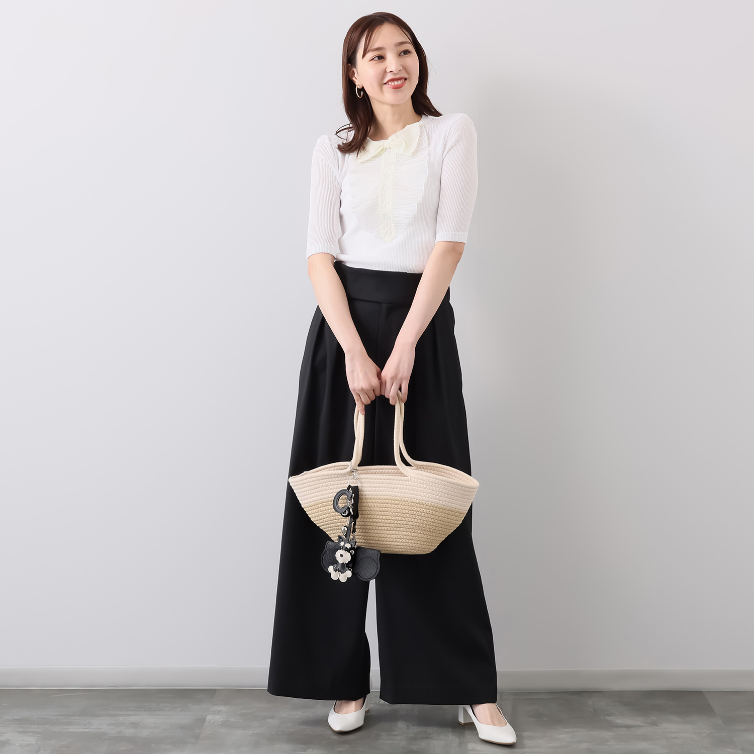 ボンボン・エ・ショコラ チャーム付 カゴバッグ