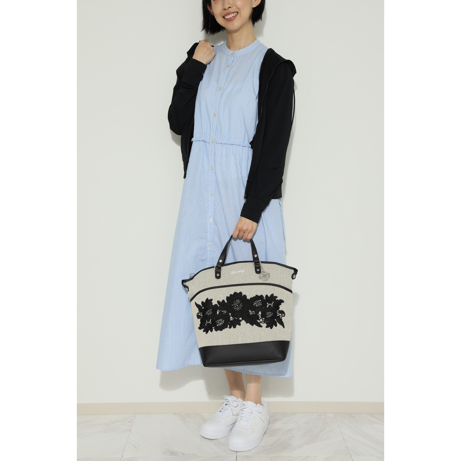 スワニー トートキャリー 近沢レース店 フローレンス ４輪ストッパー付き Ｔ２キャスターモデル ＜Ｍサイズ＞