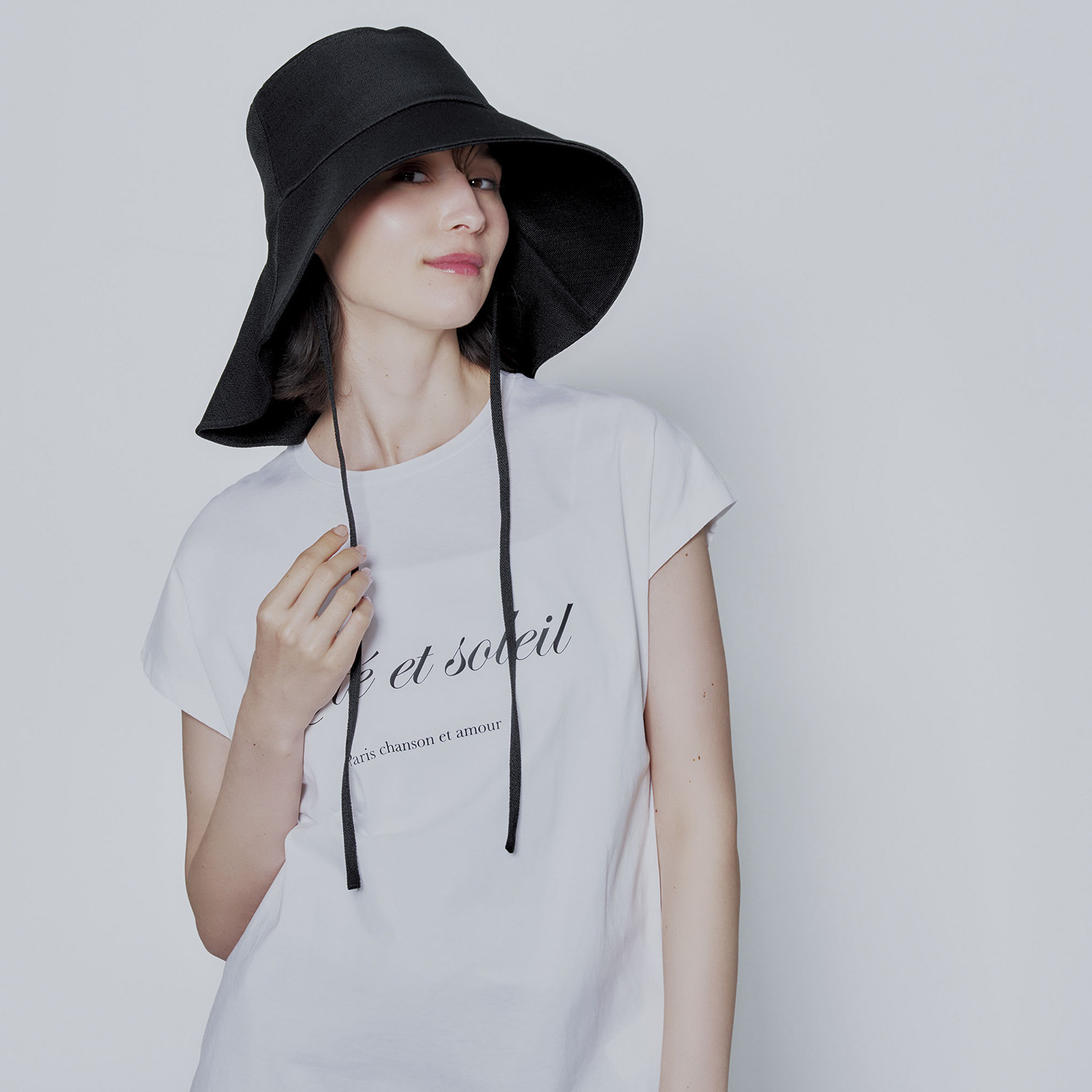 ＵＶカット９９％！ 首までガード ワイドトレーンハット