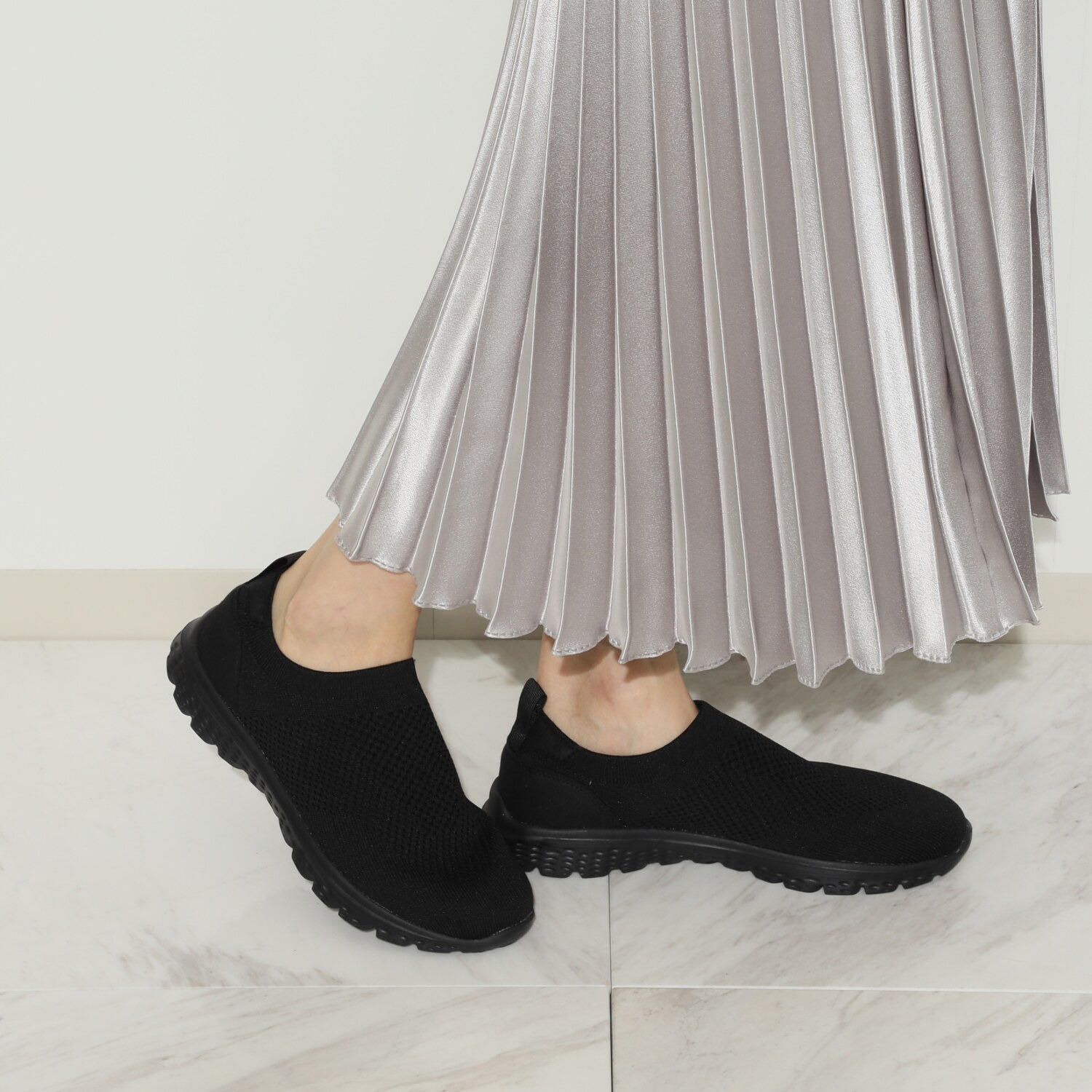 オンニエラマ ニットスリッポン