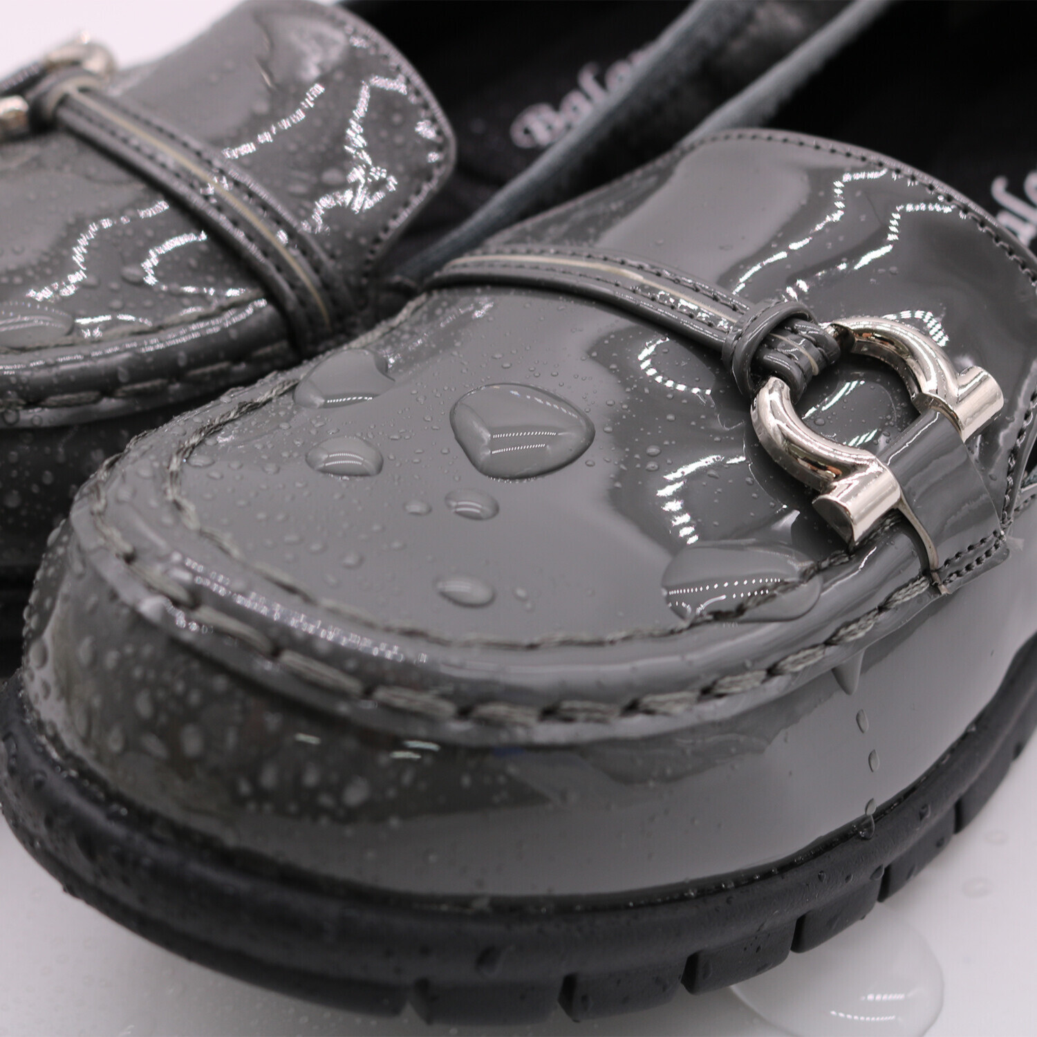 ブランコワール 晴雨兼用 防水・はっ水 超軽量ローファーパンプス