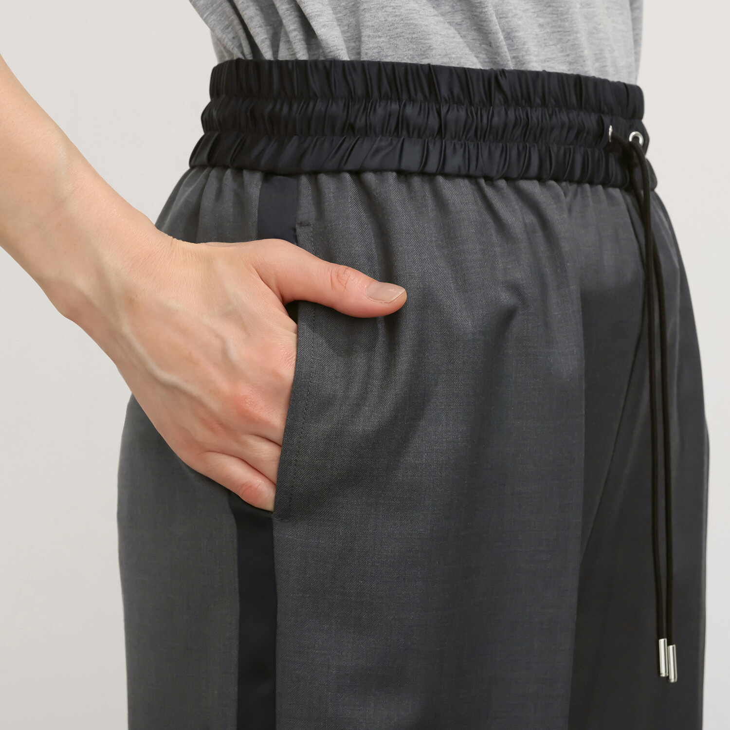 アンドスピカ ウールブレンド サイドライン イージーパンツ