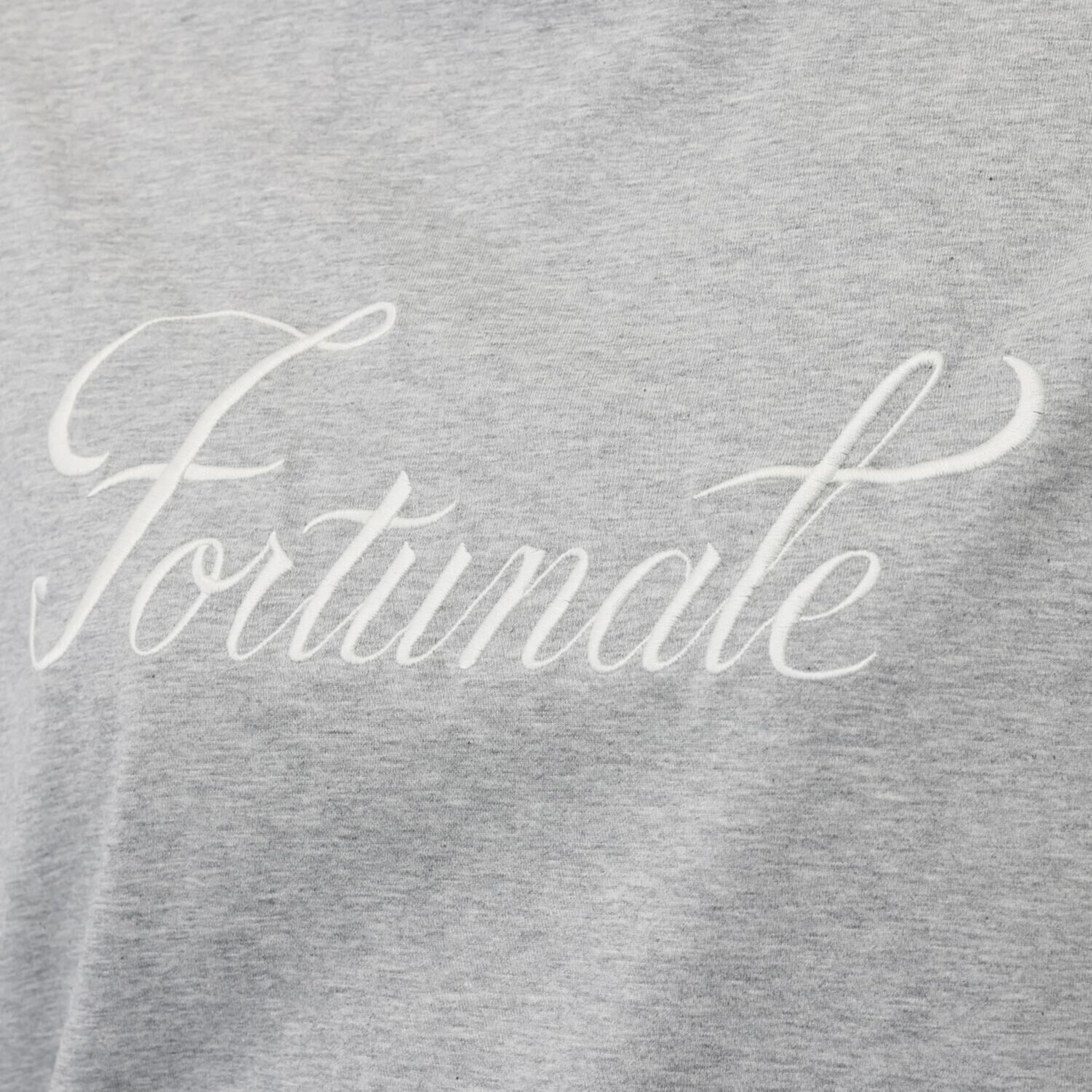 アンドスピカ 吸水速乾 刺しゅうモティーフ ジャージープルオーバー